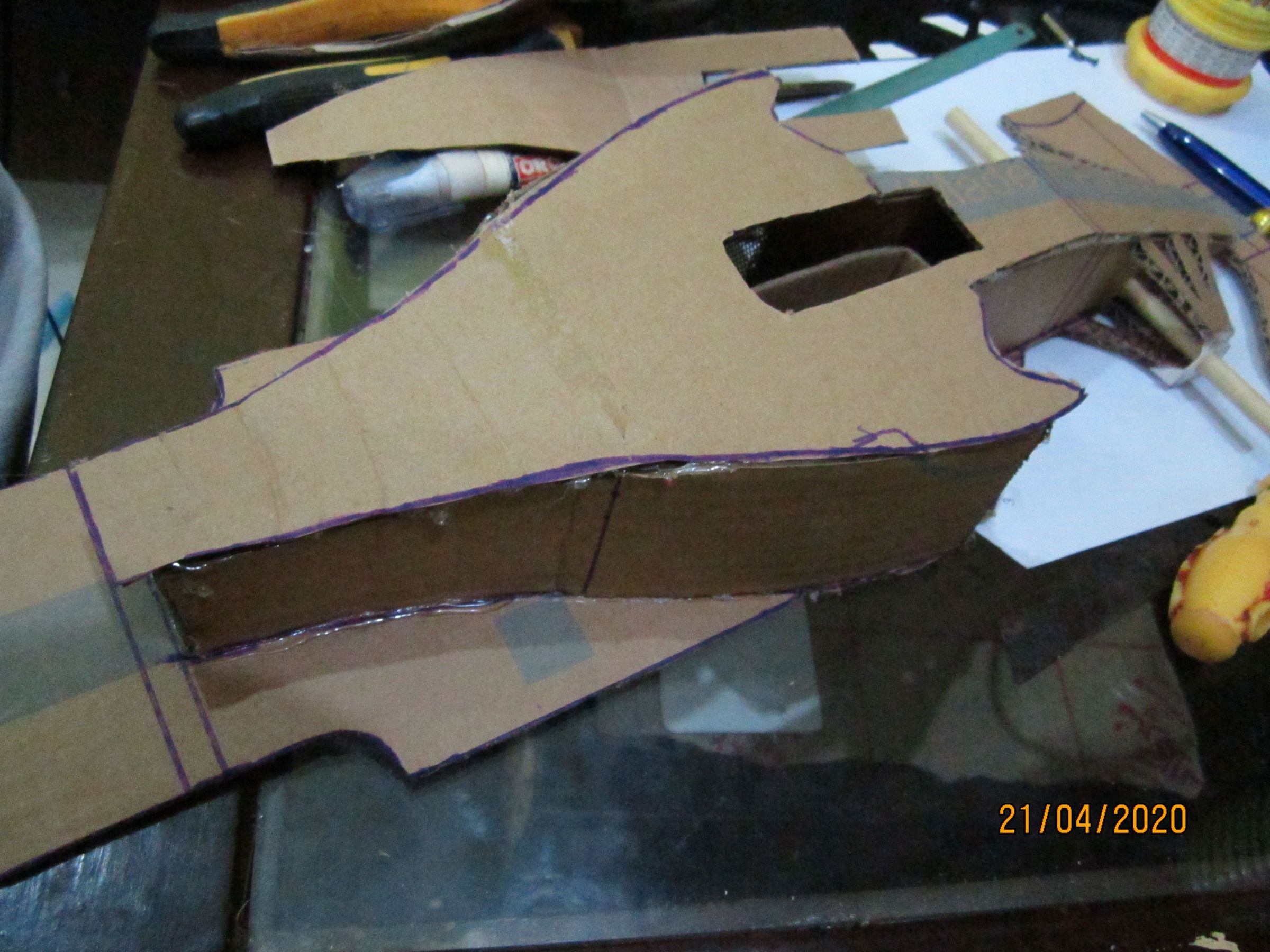 DIY Cardboard Formula 1 Car Model : 4 Steps - Instructables