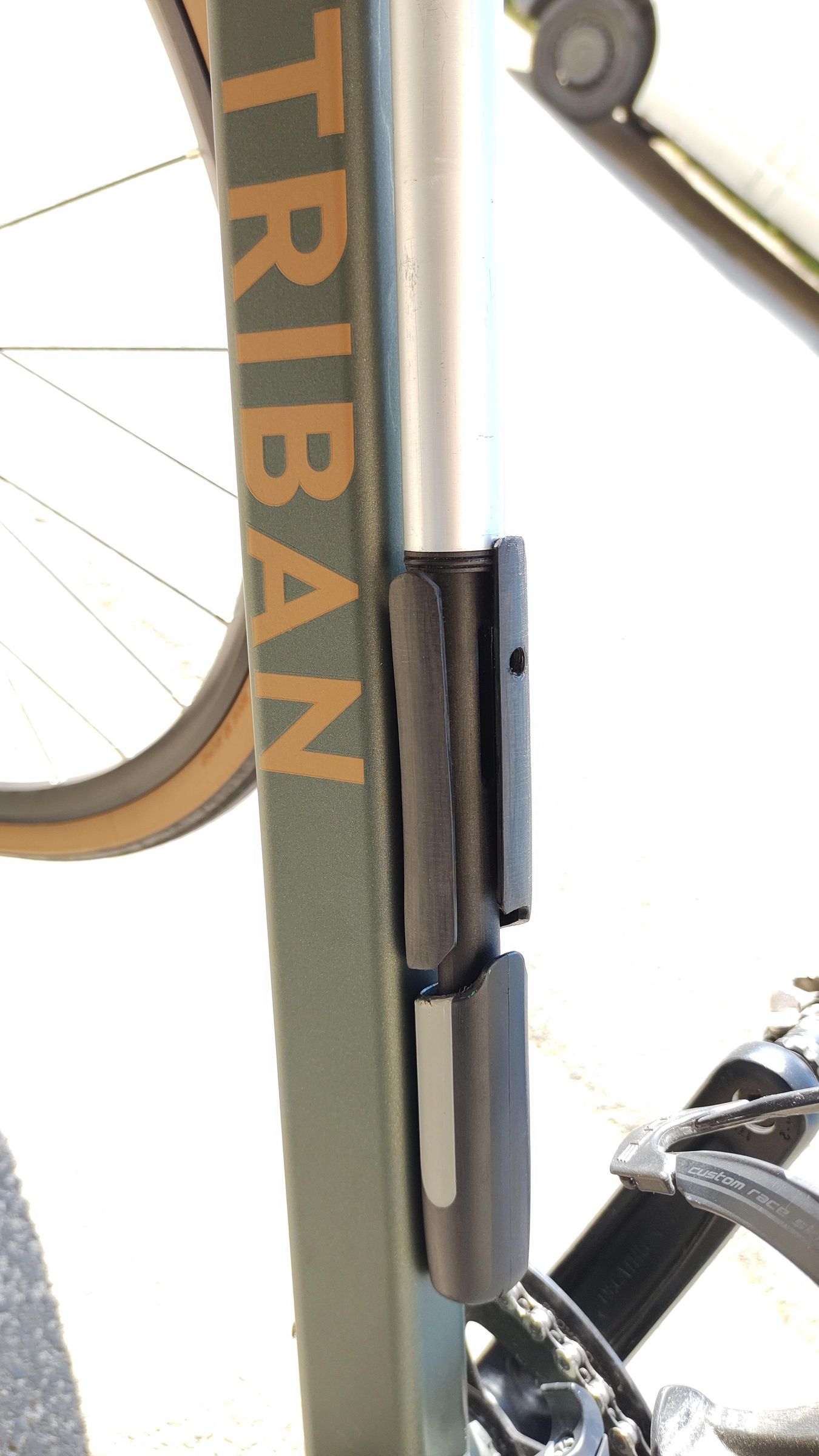 Bicycle Pump Holder 5 Steps Instructables