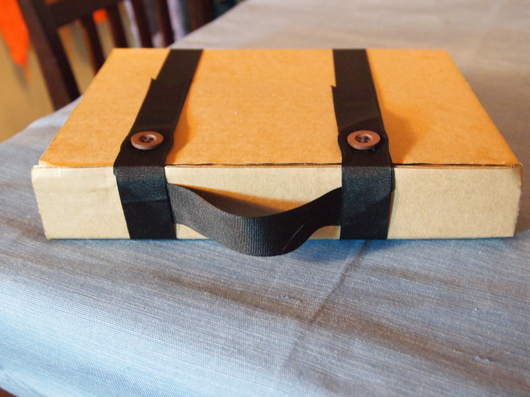 Cardboard Tablet Case With Handle 5 Steps (with Pictures) Instructables