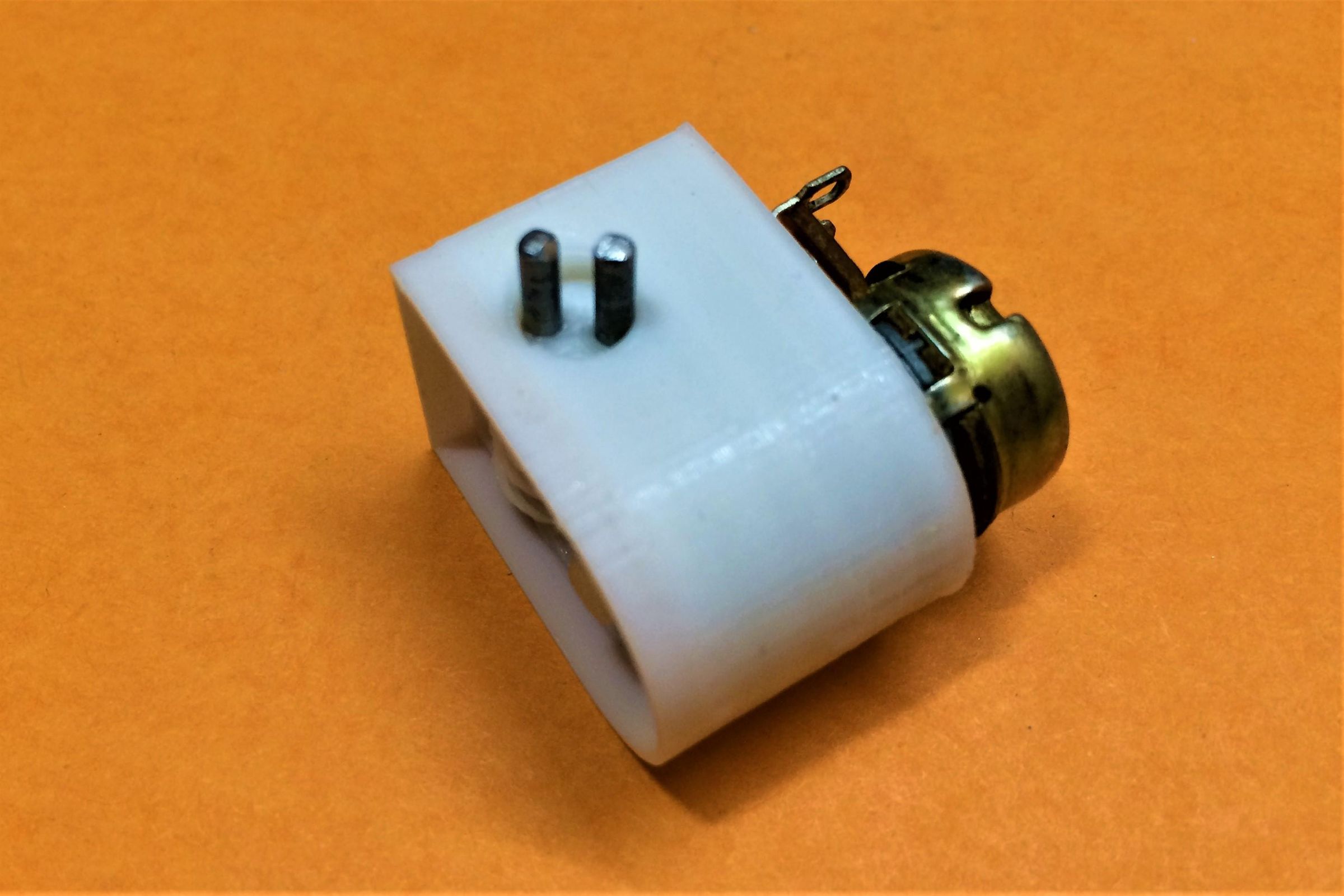 DIY MultiTurn Potentiometer (Using Worm Gear Mechanism) 11 Steps