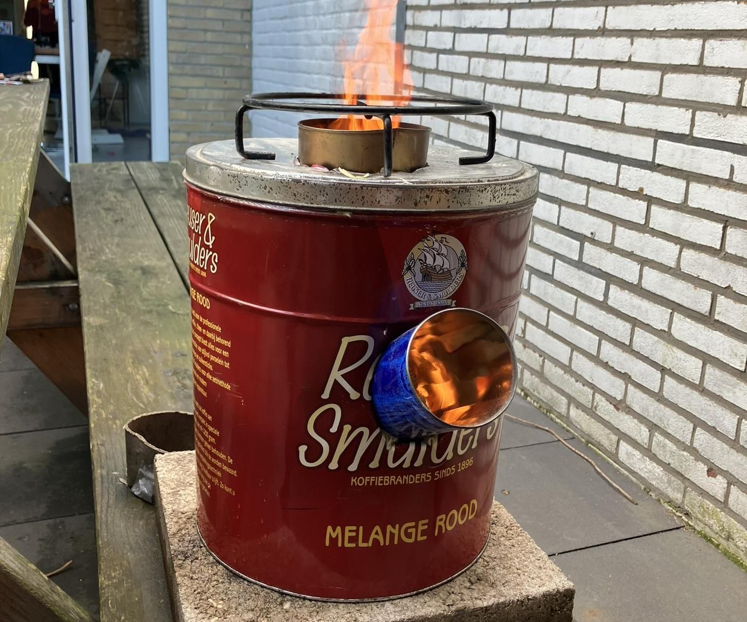 Rocket Stove From Old Tins
