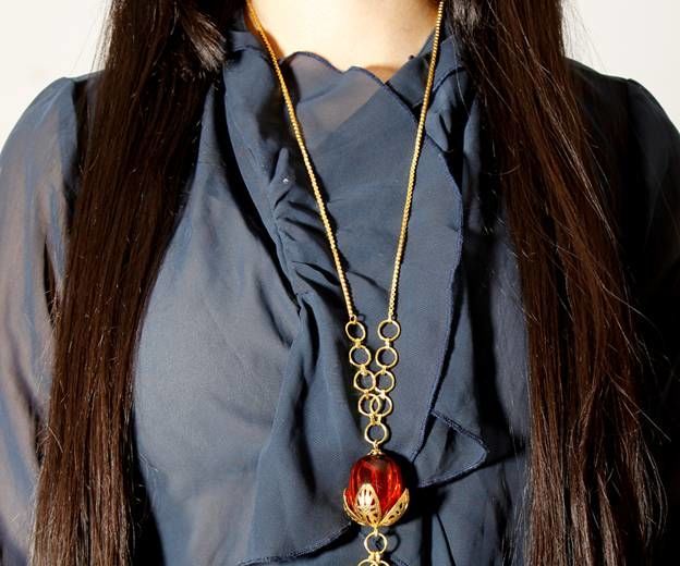 How to Make Ringlet Resin Pendant?