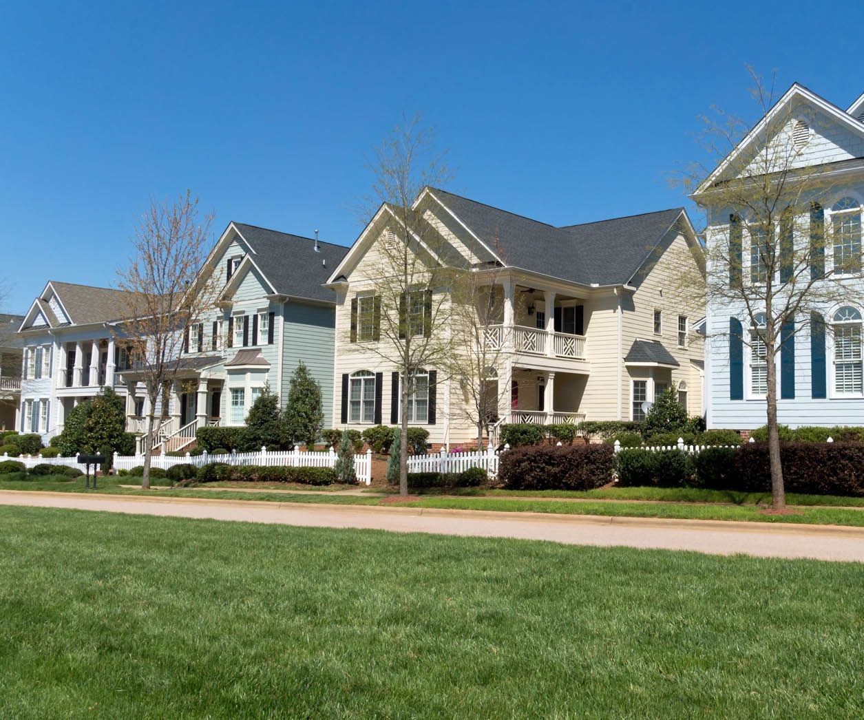 Employ Proficient Property Management Toronto Experts