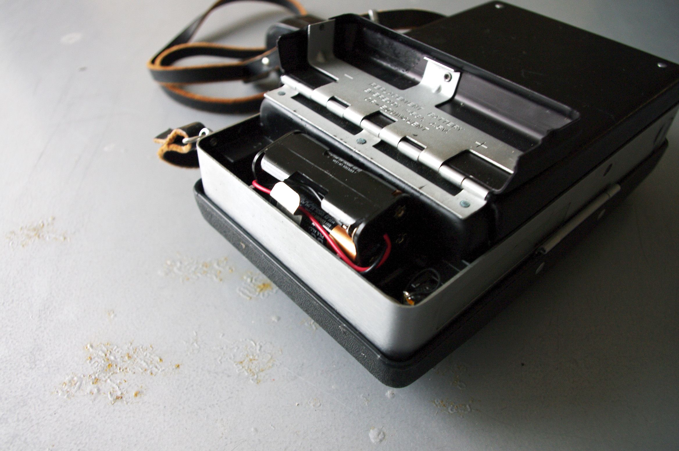 Resurrect a Polaroid Land Camera : 32 Steps (with Pictures) - Instructables