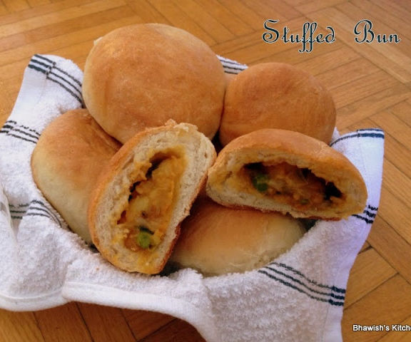 Vegetable Stuffed Bun