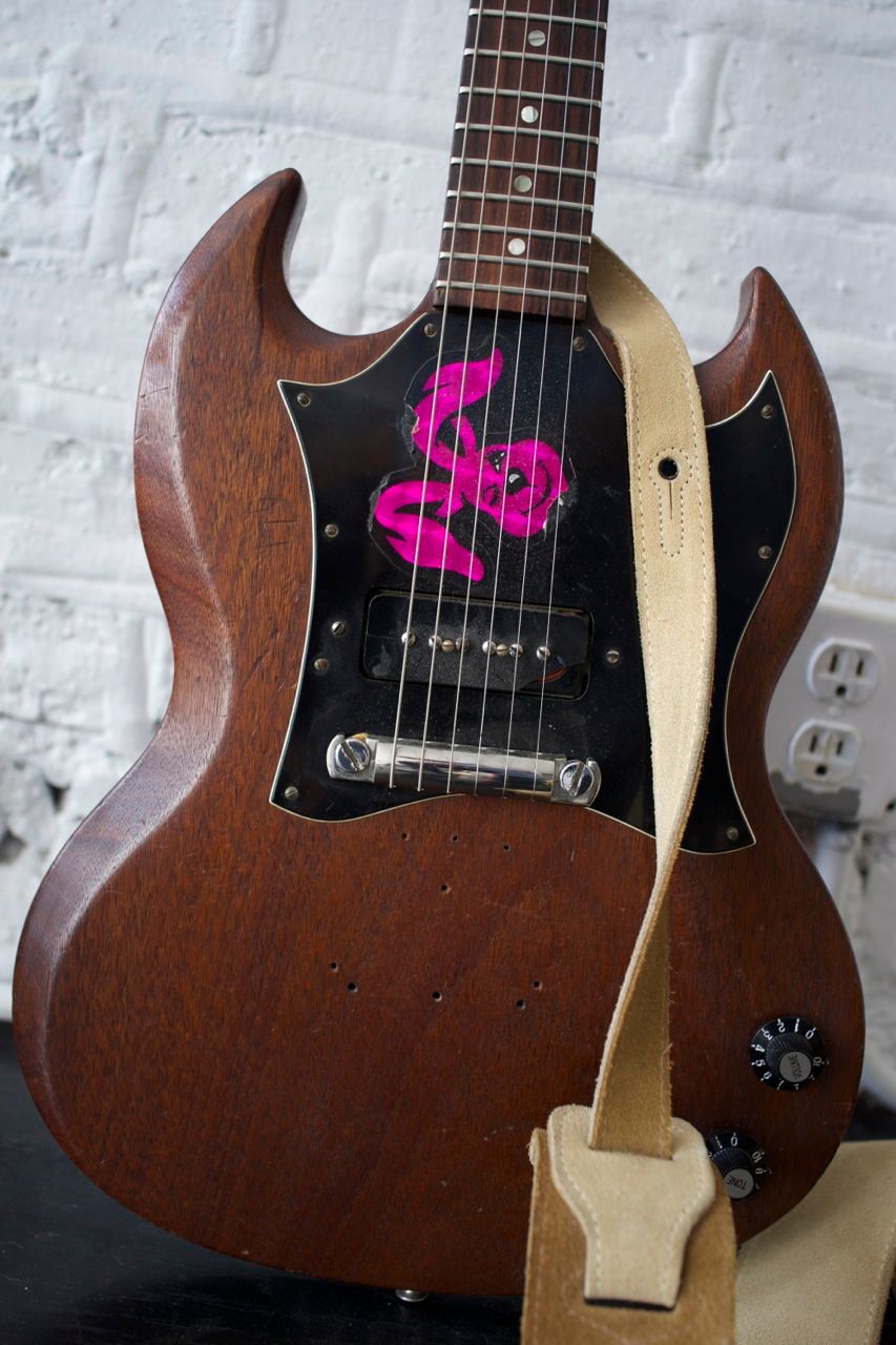 Connect Your Electric Guitar to Your Computer Analog Style