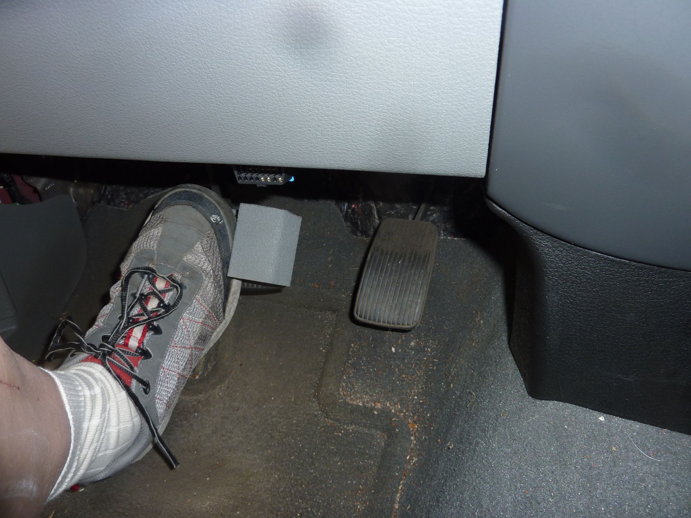 Chindogu Support Brake Pedal