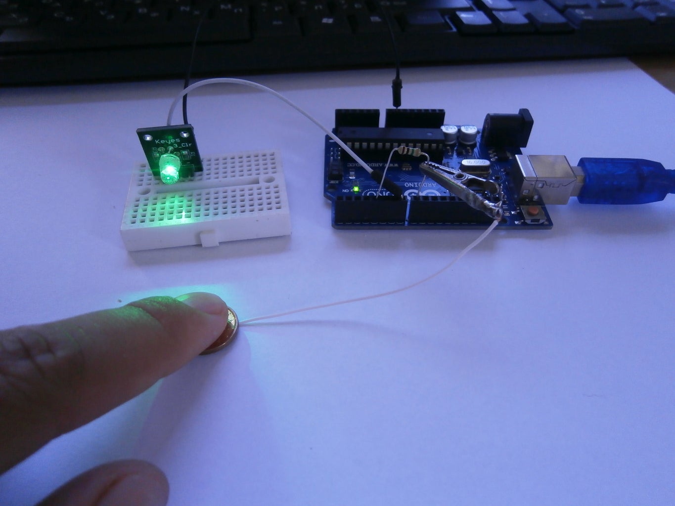 Arduino Capacitive Sensor in Less Than 2 Minutes : 5 Steps (with ...