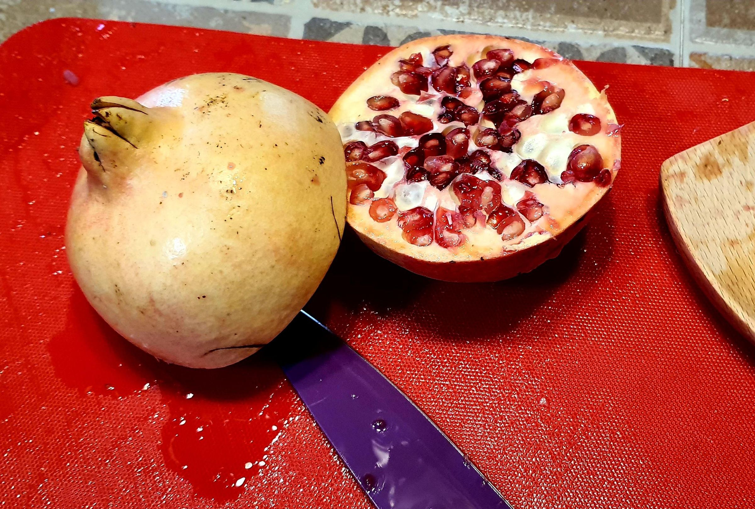 Pomegranates and Pomegranate Jam 3 Steps Instructables