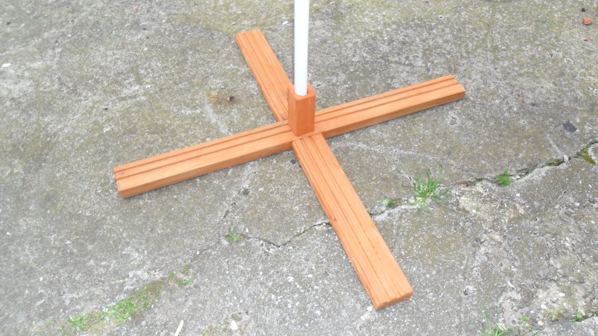 Parasol Fort Stand 5 Steps Instructables