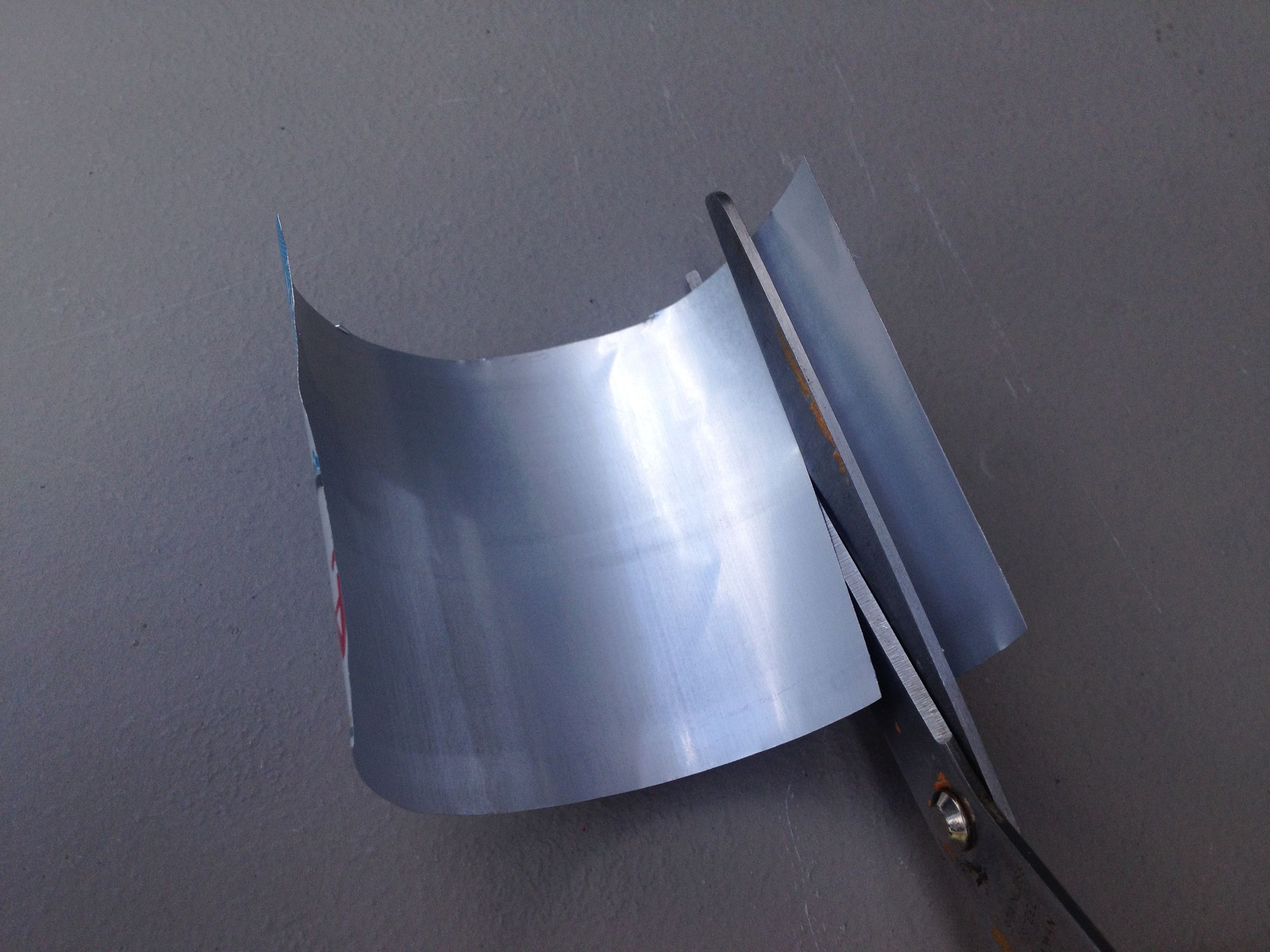 Open Pad Locks and Combination Locks With a Soda Can 7 Steps (with