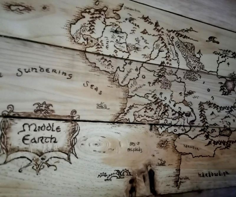 Wood Burned Middle Earth Map on Pallet Wood 6 Steps (with Pictures