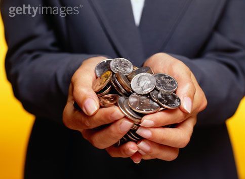 Handy-dandy quarter holder!