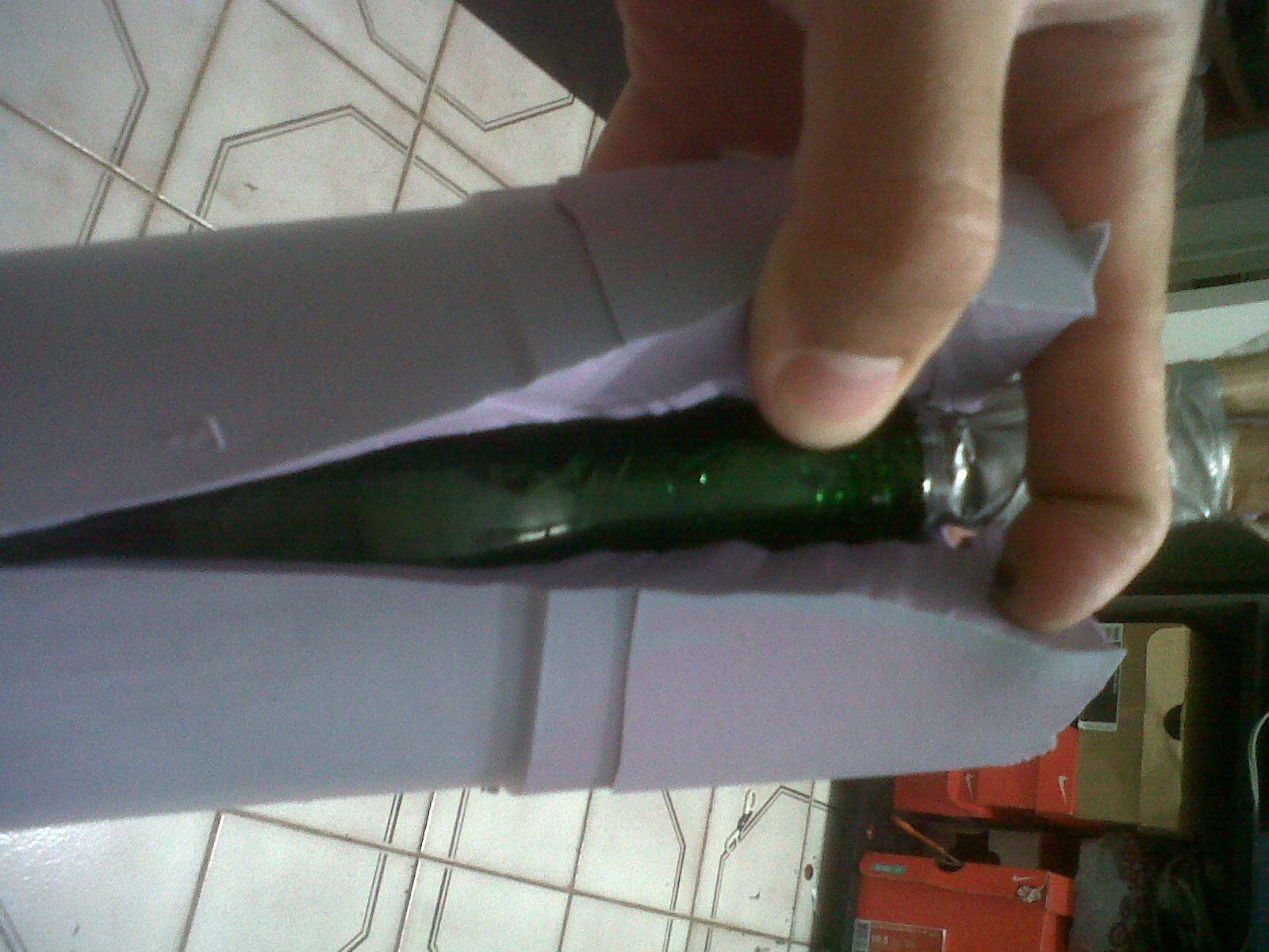 FAKE GLASS BOTTLE / SUGAR GLASS 6 Steps (with Pictures) Instructables