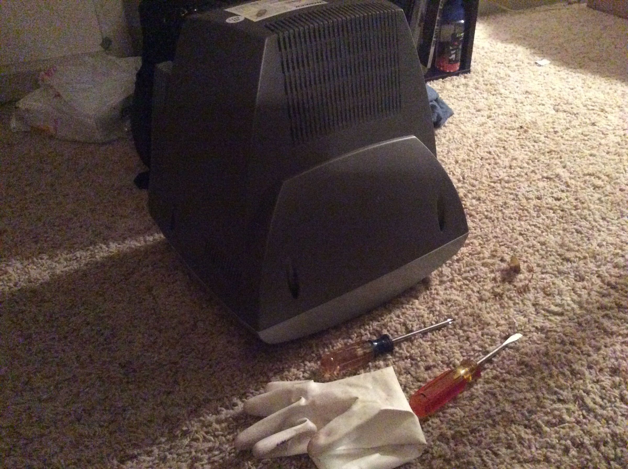 How to SAFELY Salvage Cathode Ray Tube Televisions 8 Steps (with