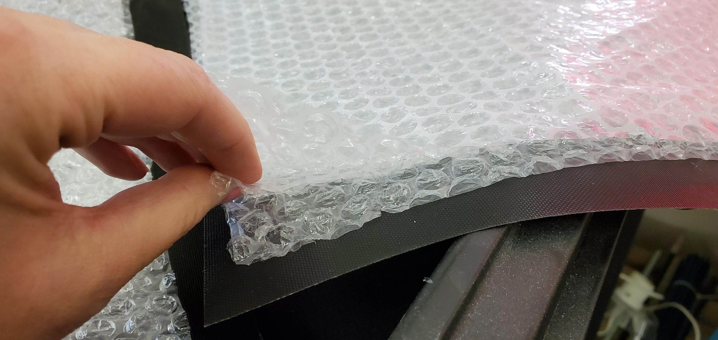 POP! Recycling Bubble Wrap to Fabulous Fabric! 6 Steps (with Pictures