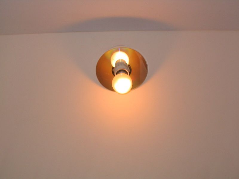 CD Light Reflector