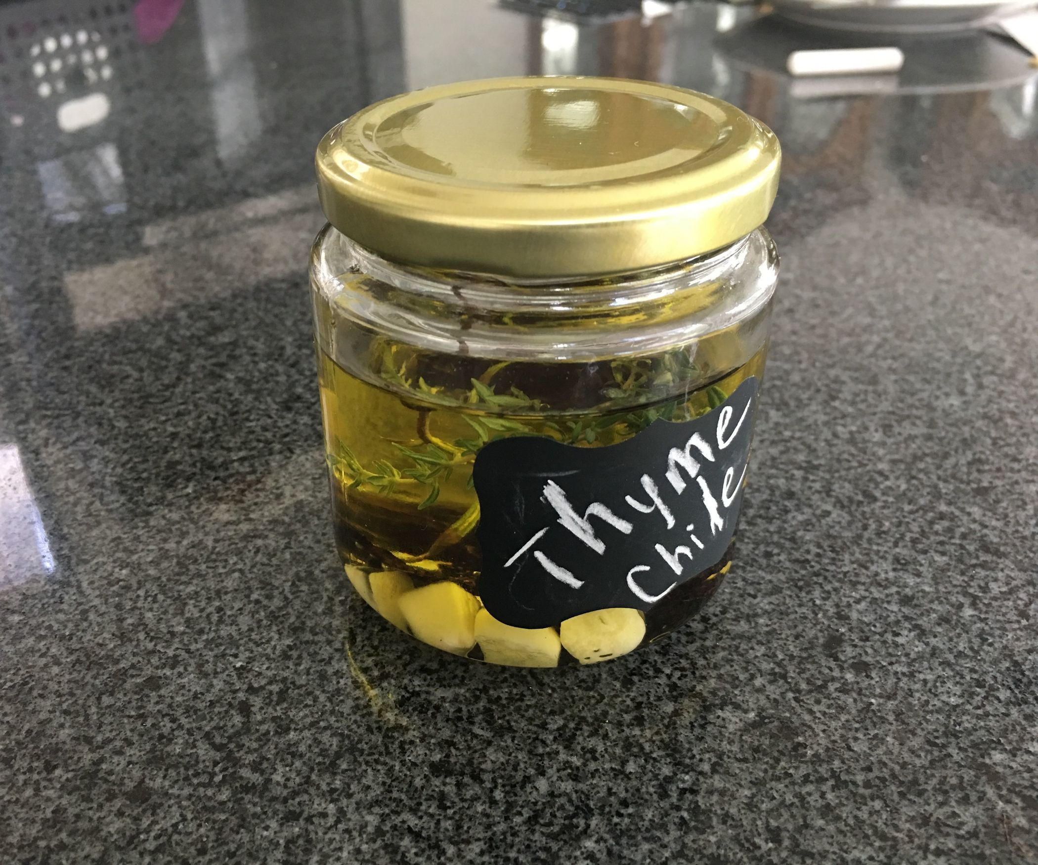 Thyme and Chile Infused Olive Oil 5 Steps Instructables