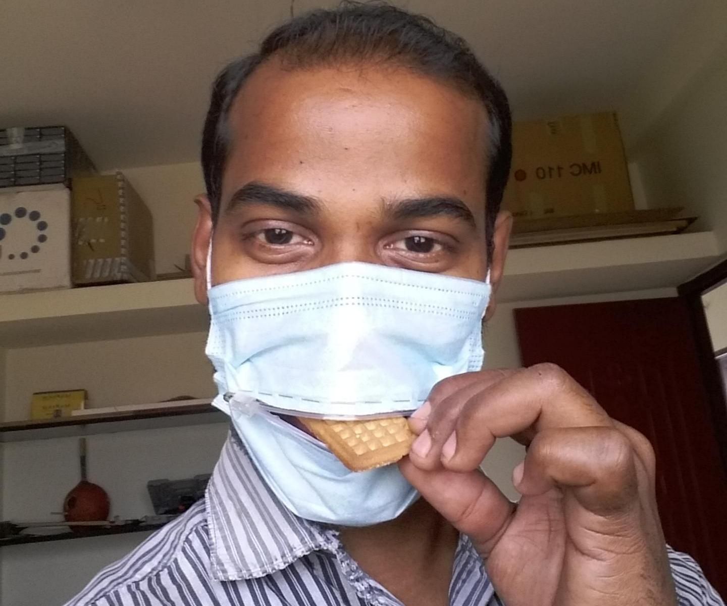 Zipper Mask