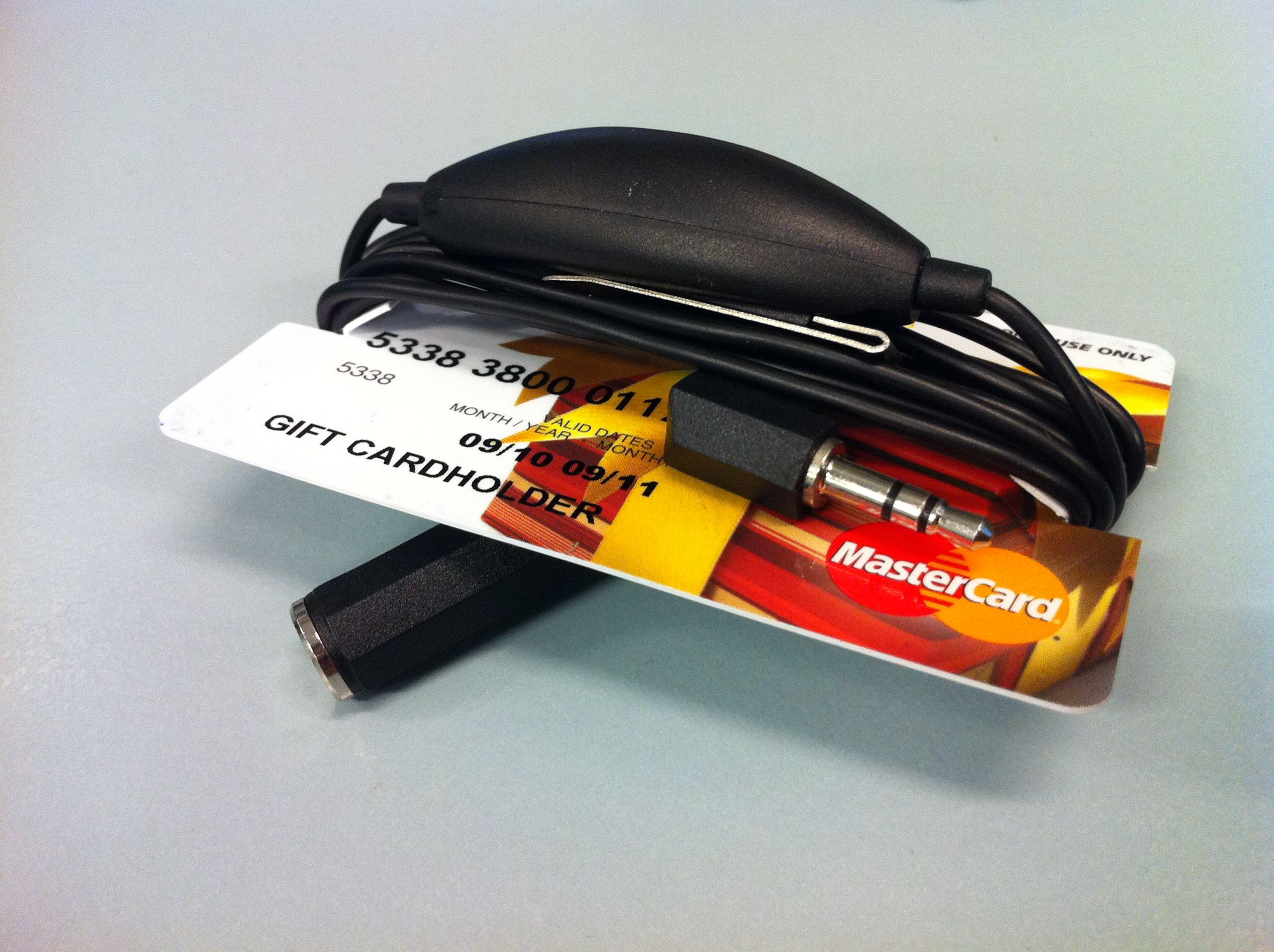 Simple Cable Earphone or Headphone Organiser