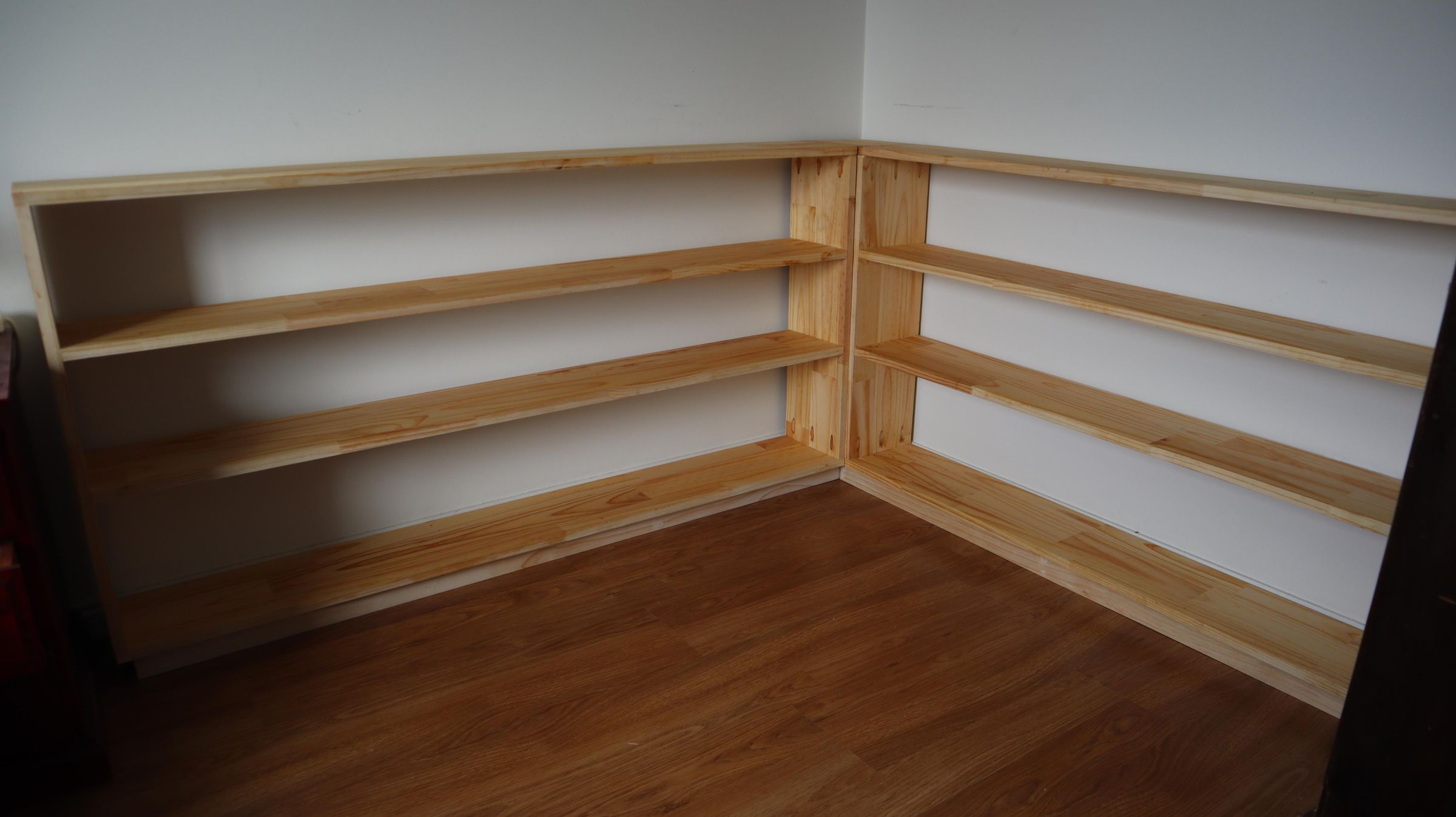 Custom Bluray/DVD Shelves (Beginners Guide) 7 Steps (with Pictures