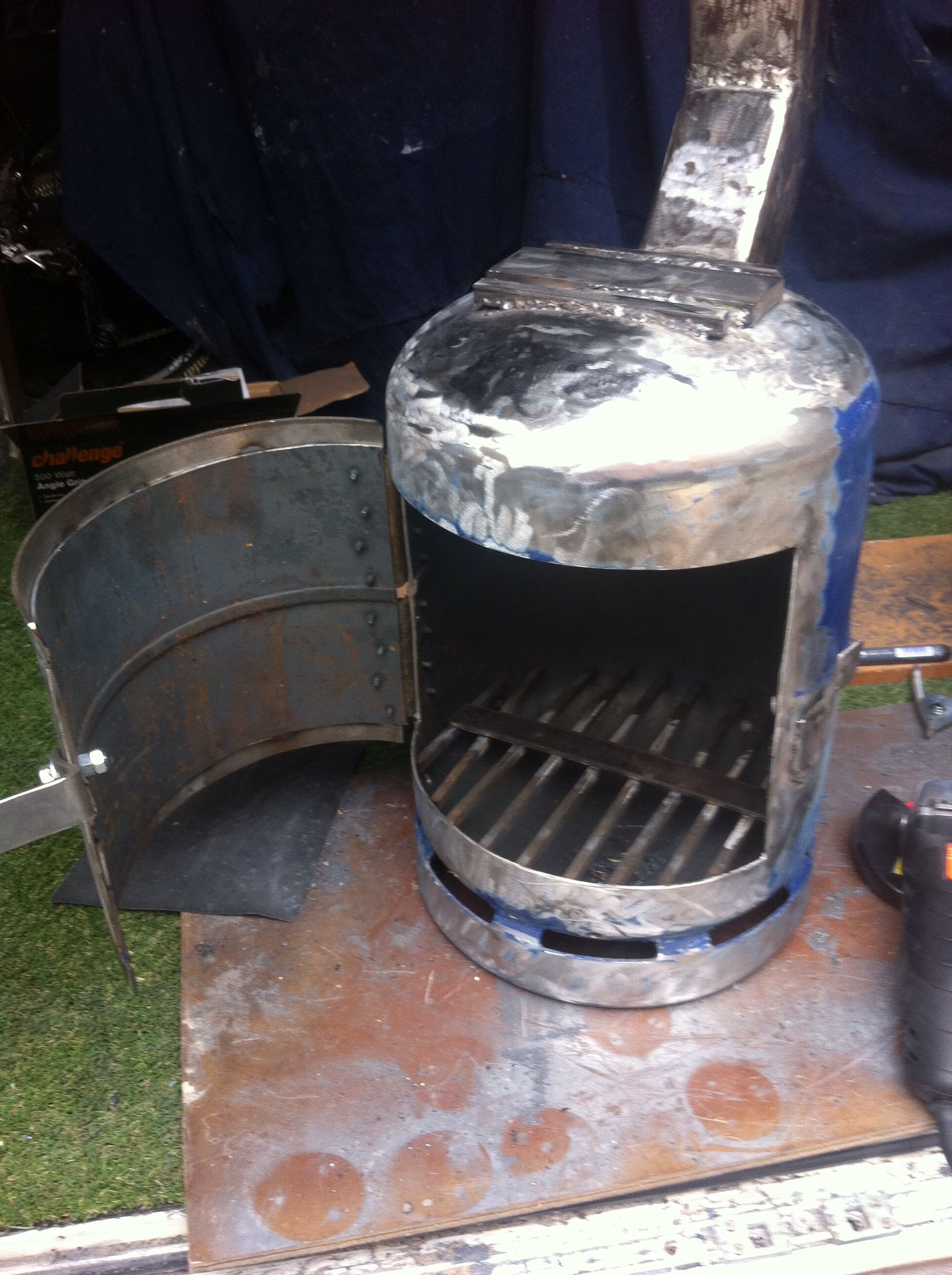 Gas Bottle Log Burner 12 Steps Instructables