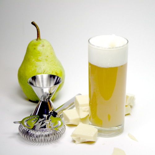 Creamy Pear "Pudding" Cocktail