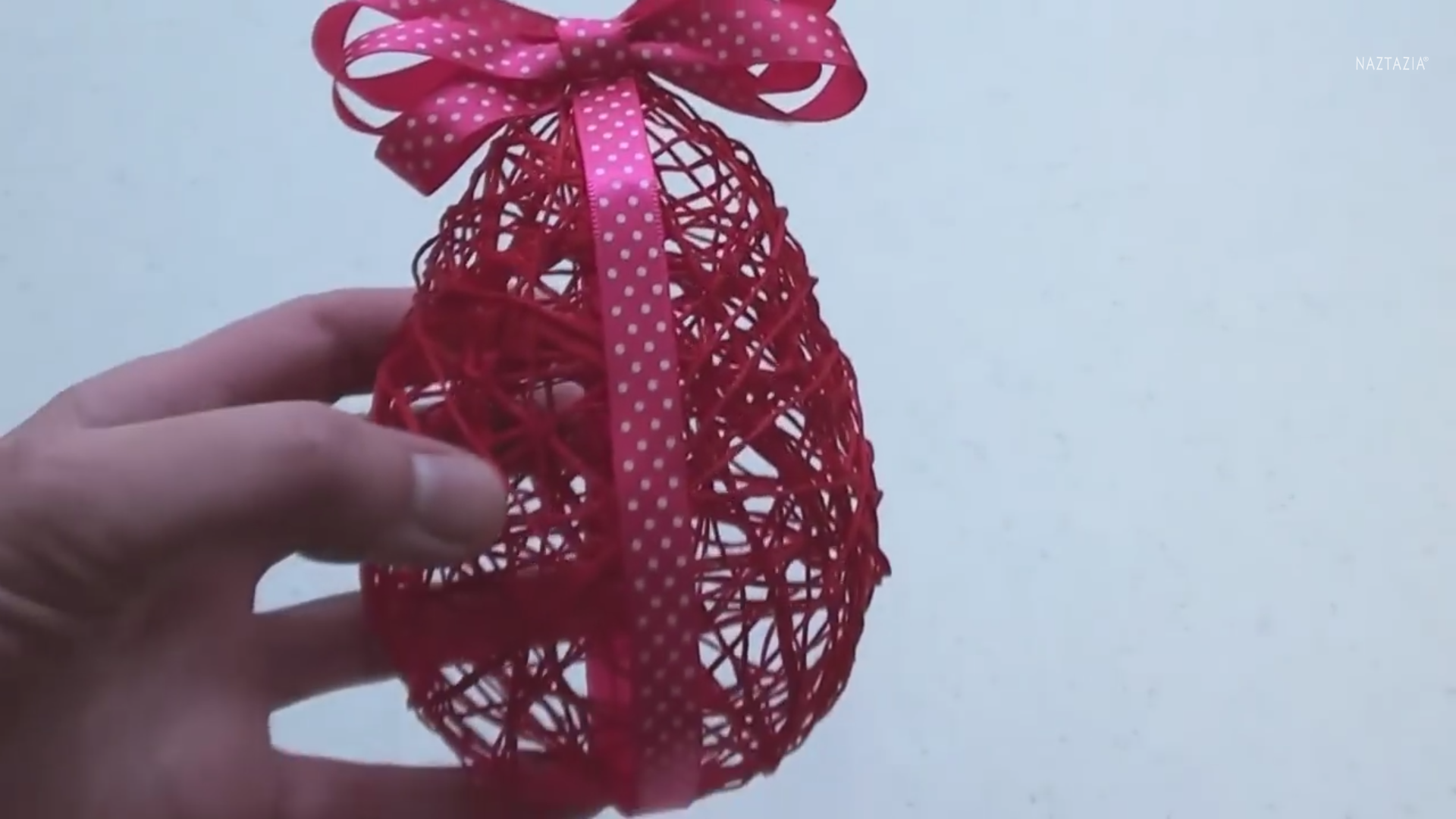 How to Make String Eggs