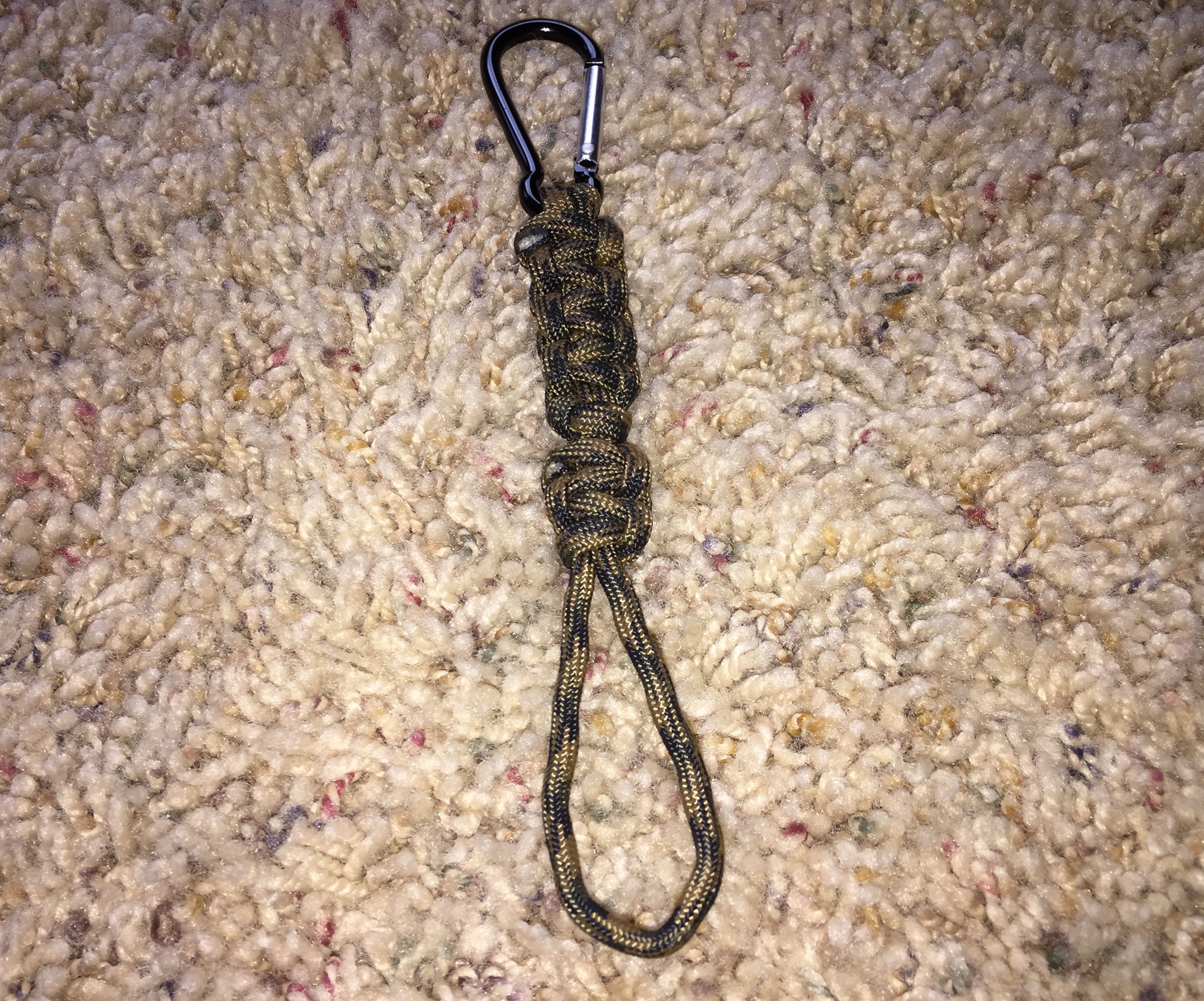 How to Make a Paracord Bottle Holder