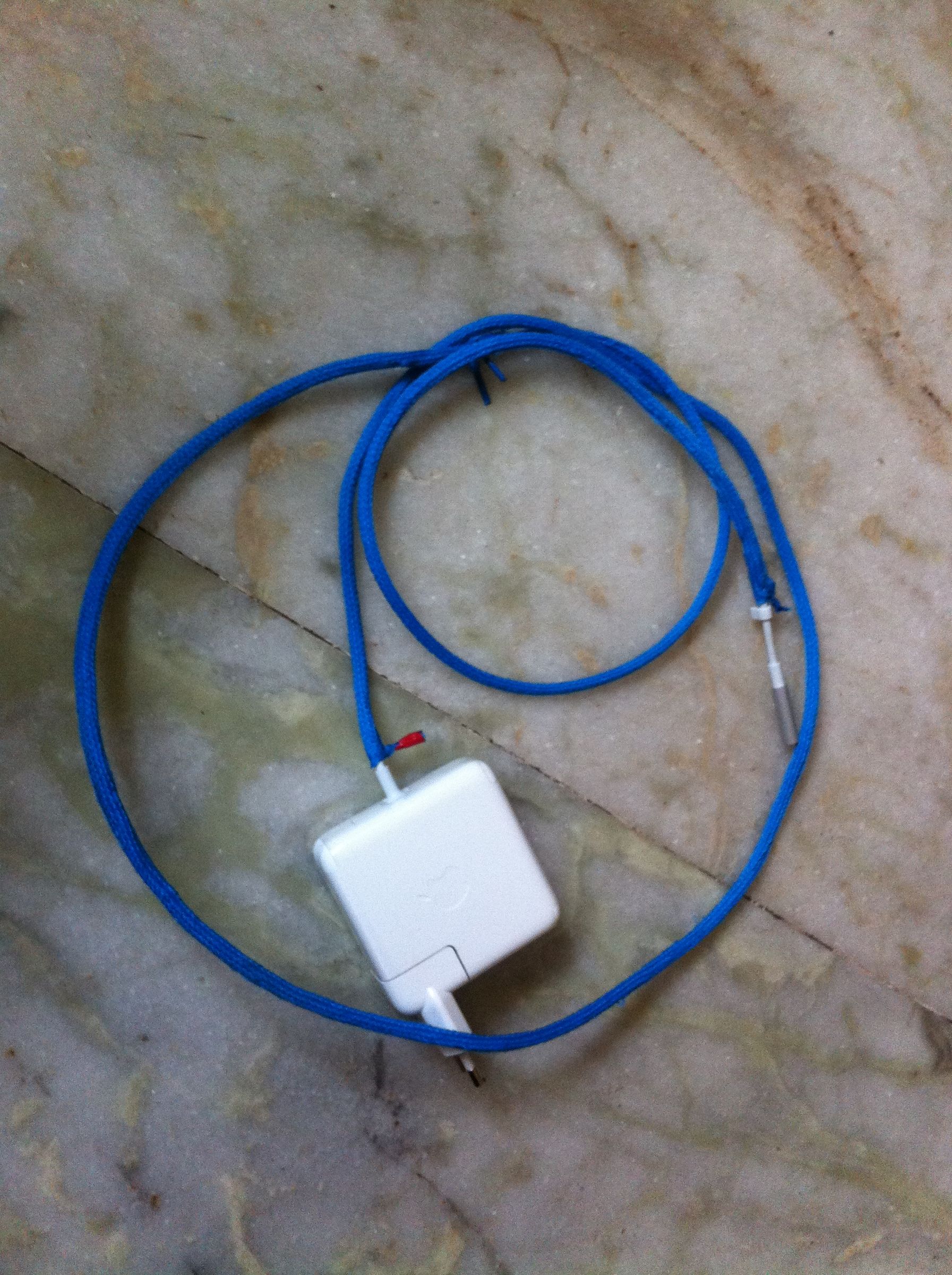 Macbook Power Adapter Wire Dirt-away Sleeve: POWER LACE