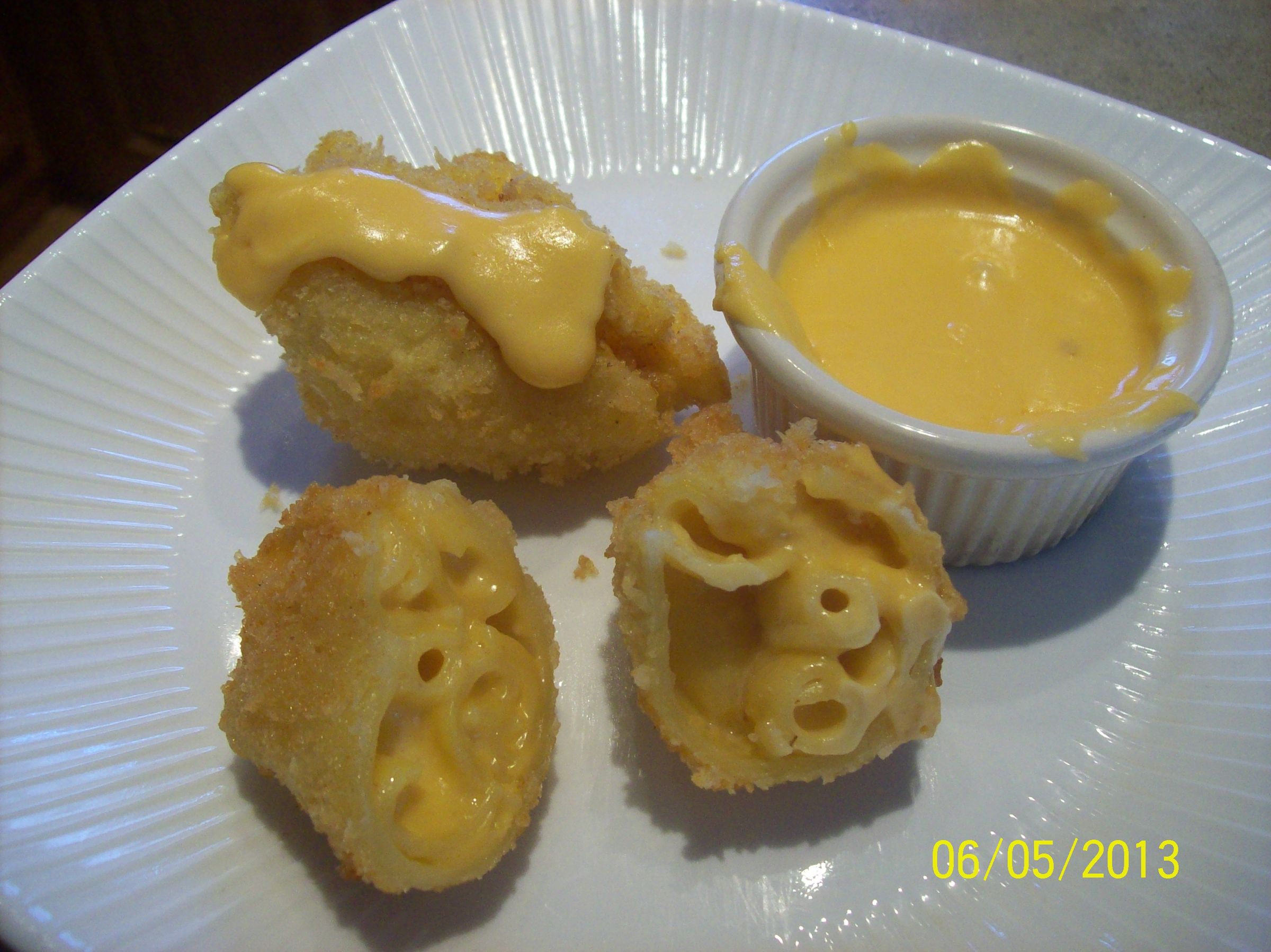 BIG SHELL-LITTLE SHELL-FRIED MAC AND CHEESE