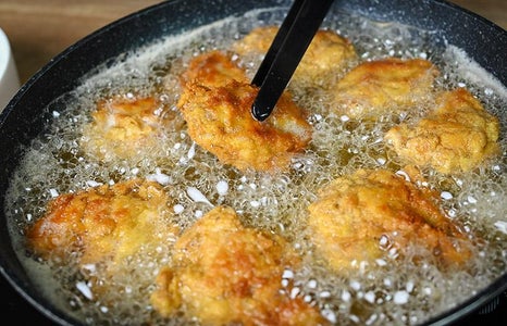 are chicken wings breaded