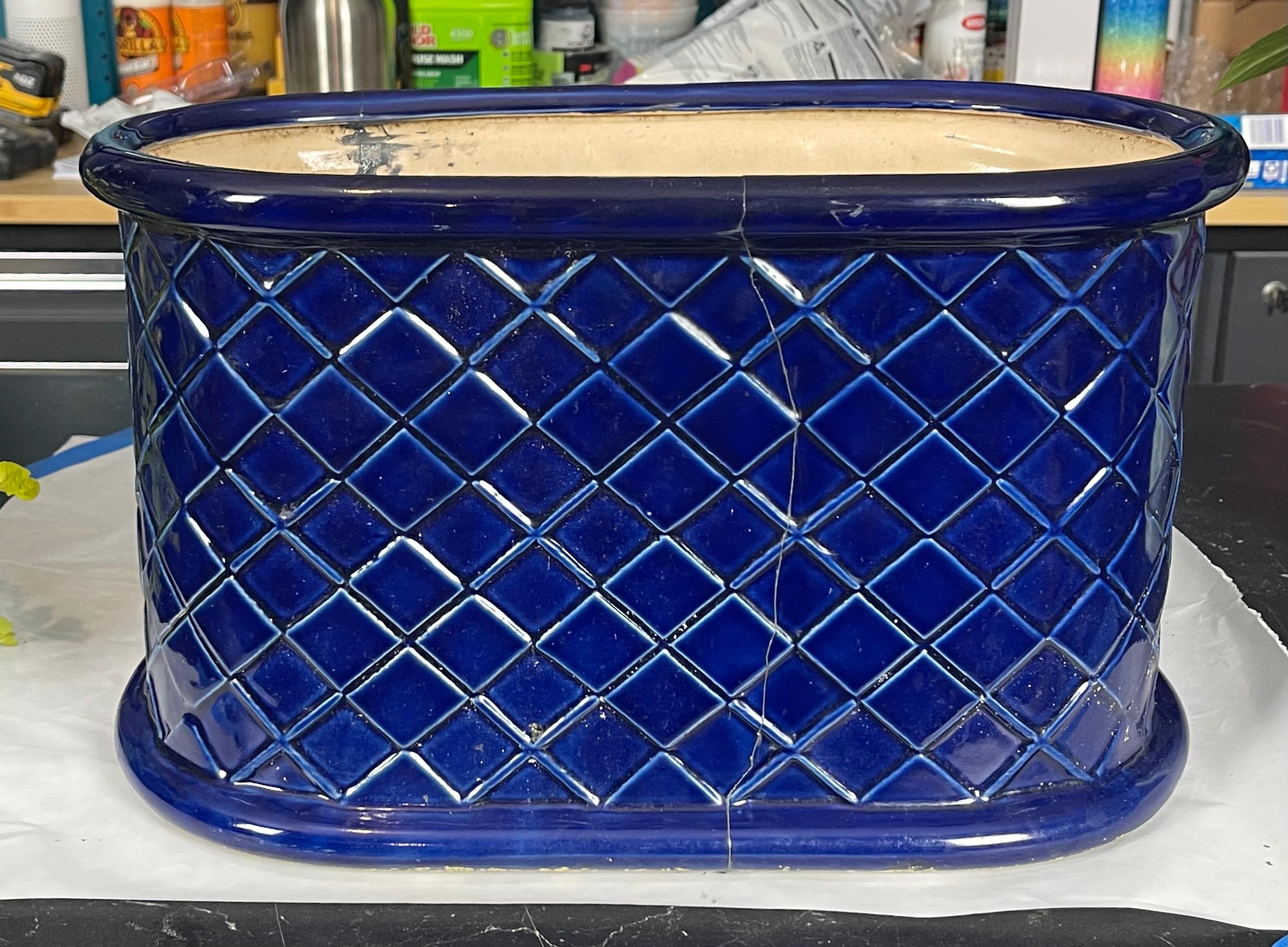 Fix a Broken Ceramic Planter With Epoxy 4 Steps (with Pictures