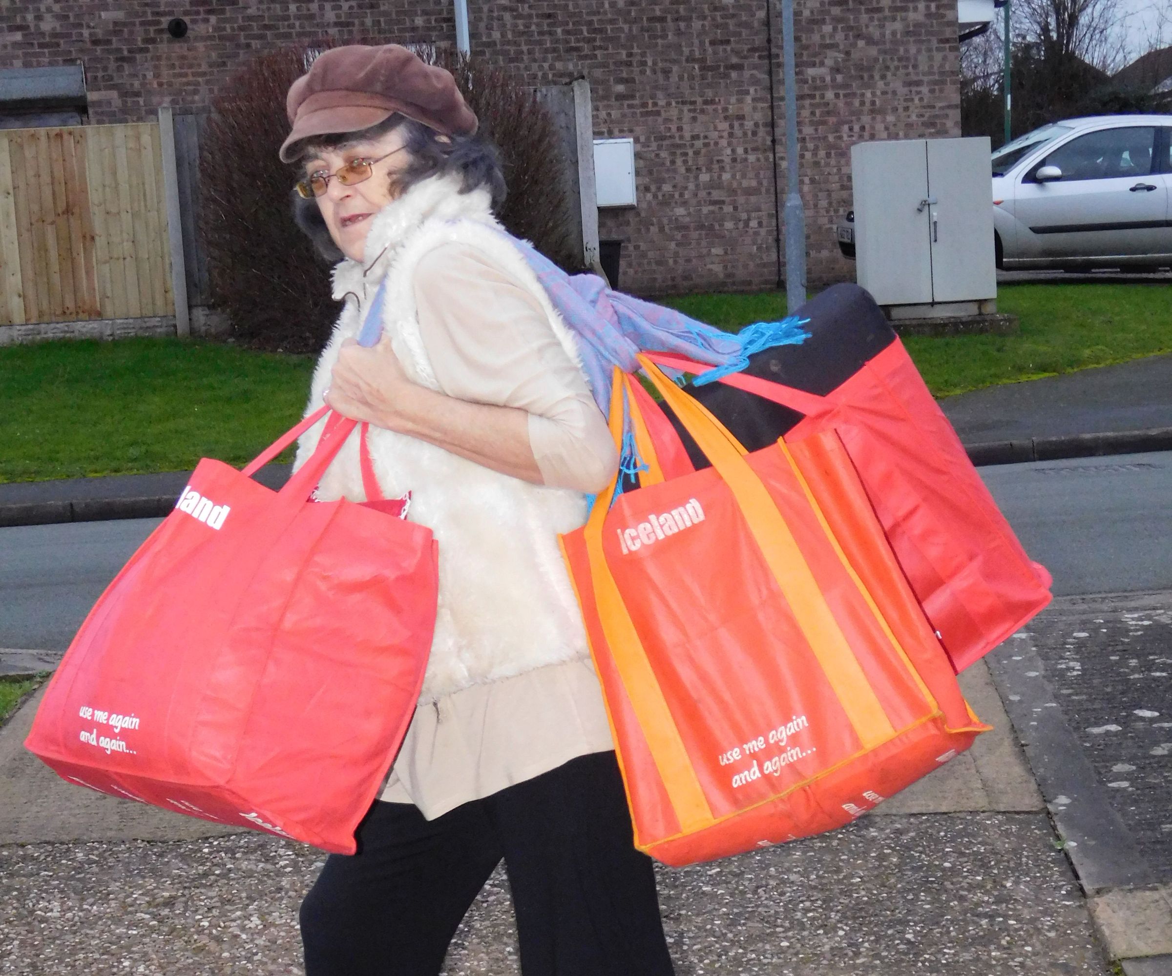 Why You Should Always Take a Scarf When You Go Shopping