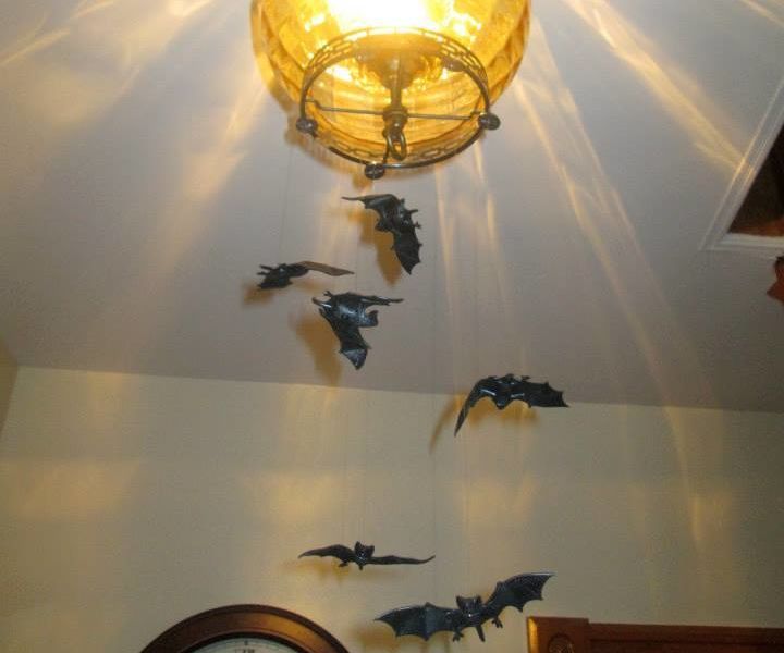Halloween Magnet Flying Chandelier Bats