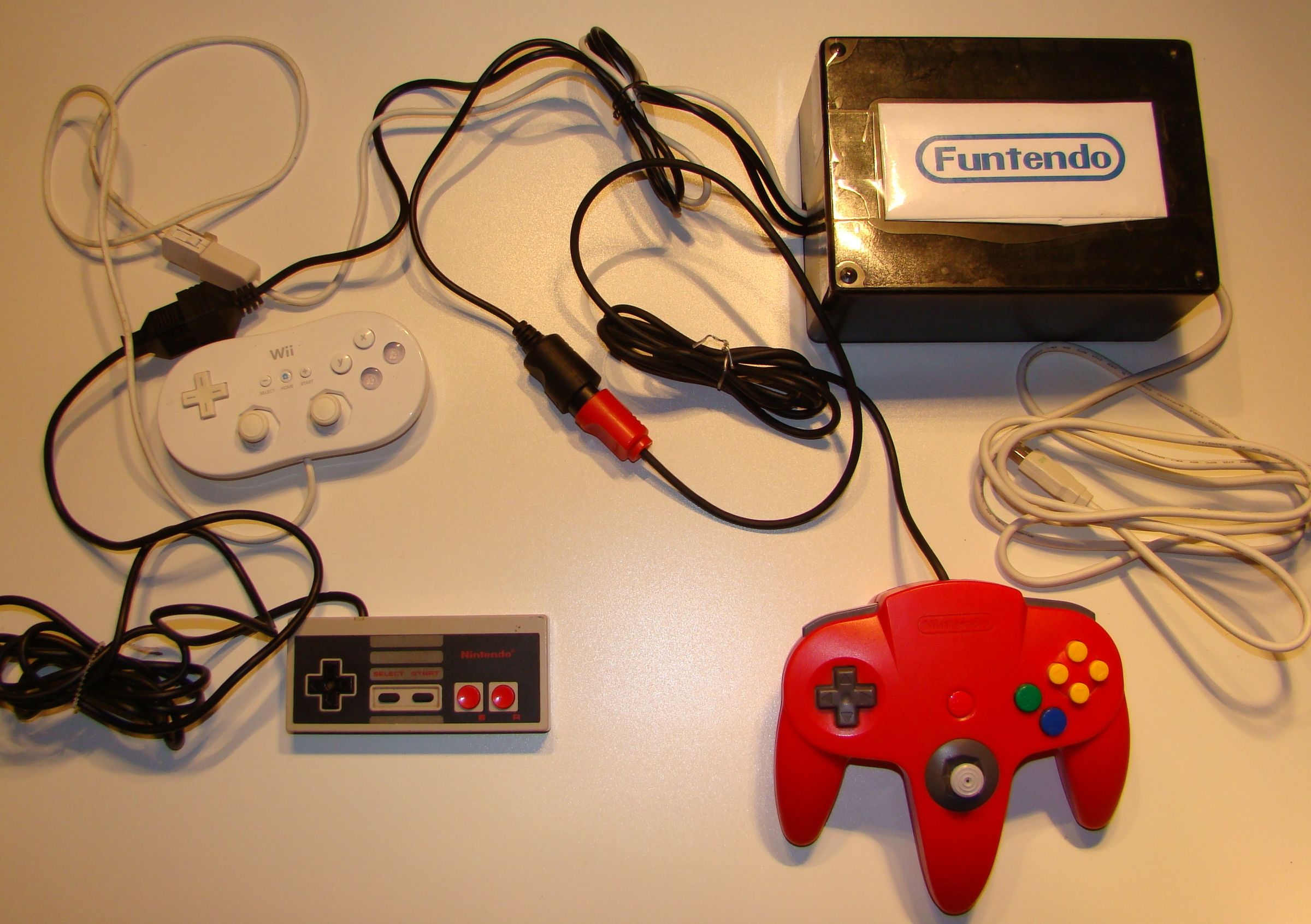 Funtendo - a Multistick Retro Controller for Your PC