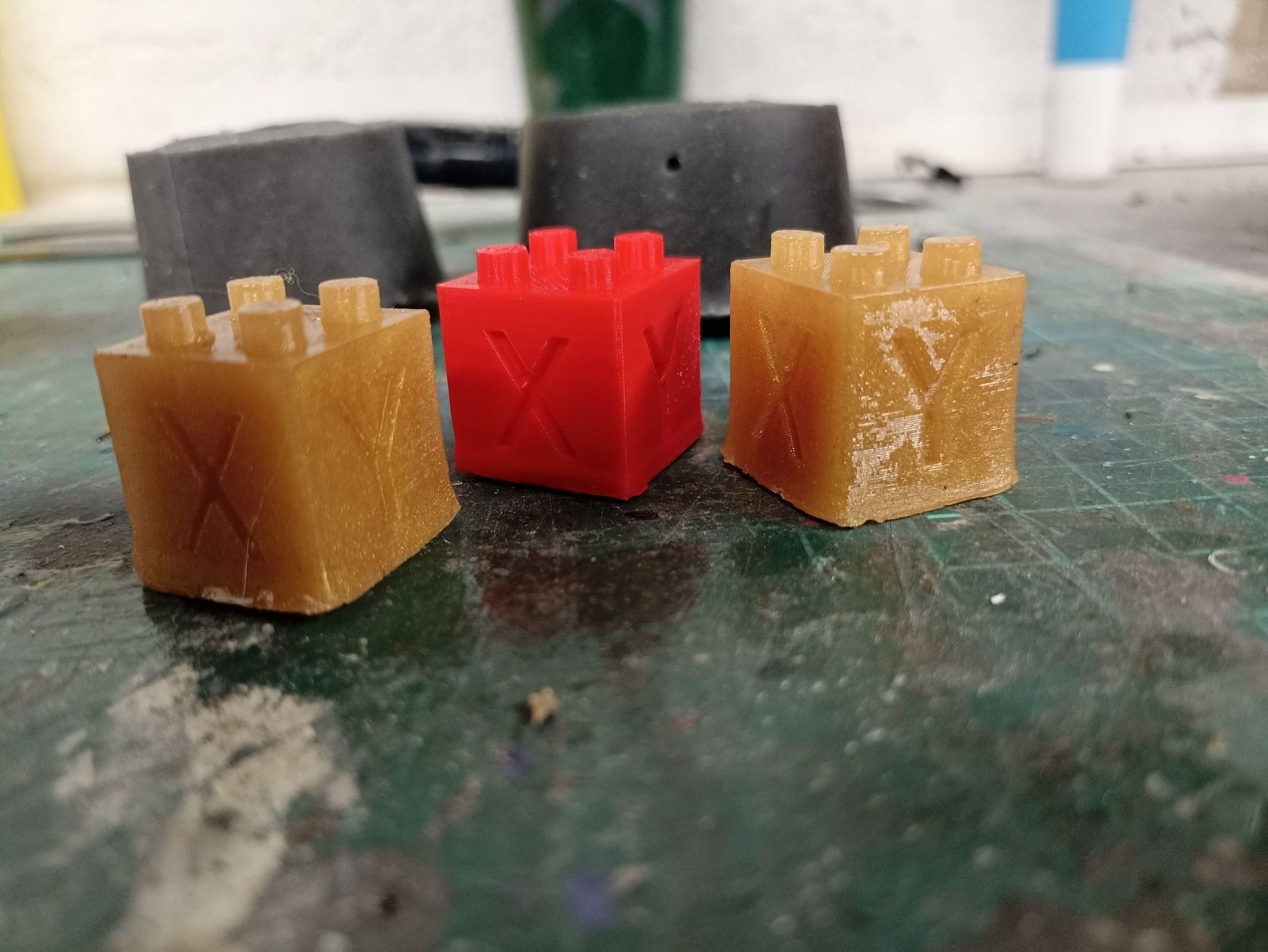 Three Ways to Make Silicone Molds From Type 1 Silicone Caulk 6 Steps