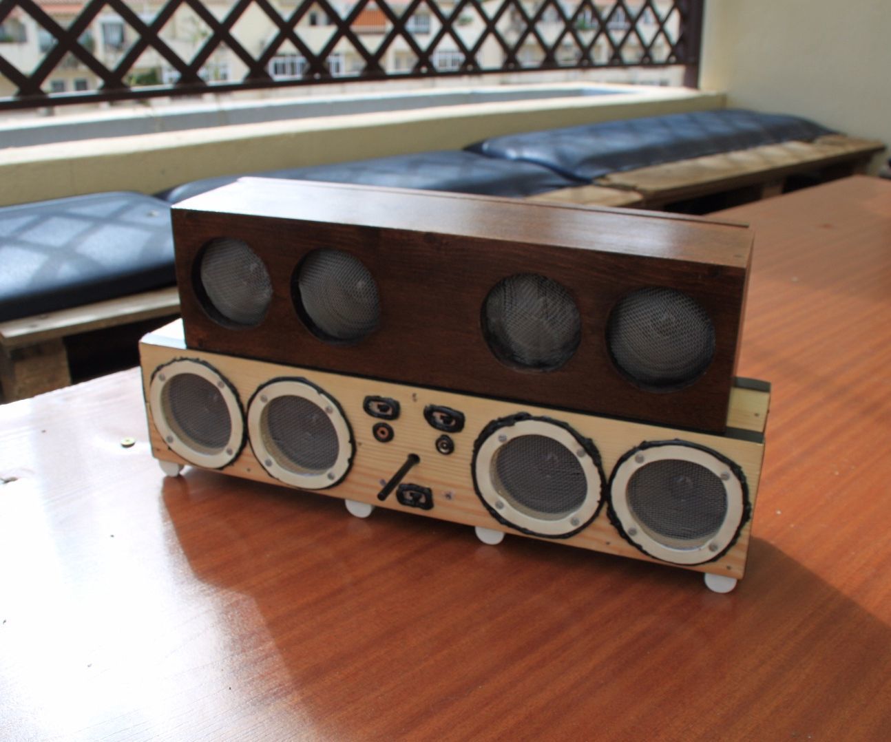 Stereo Speakers