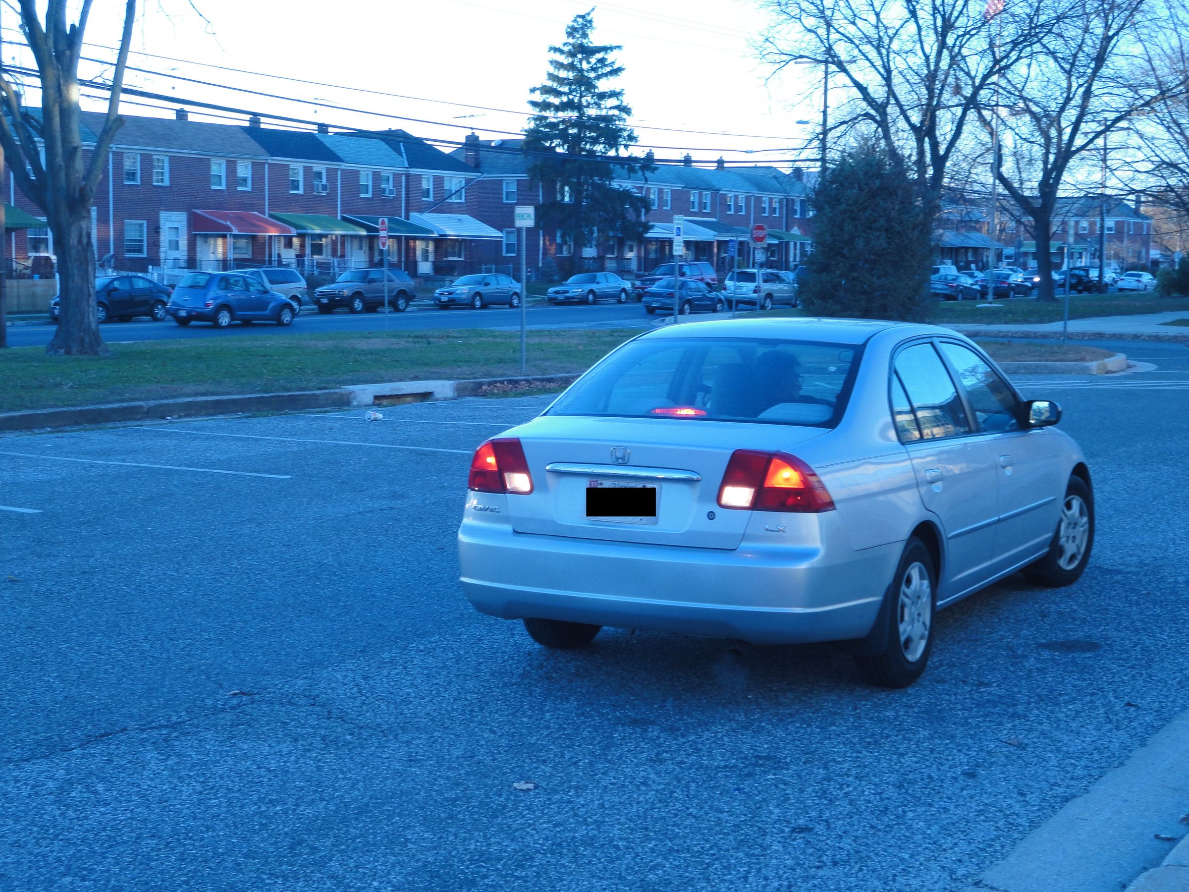 How to Parallel Park a Car: Steps Via Individual Pictures AND Videos