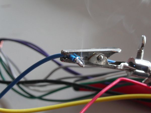How to Solder : 8 Steps (with Pictures) - Instructables