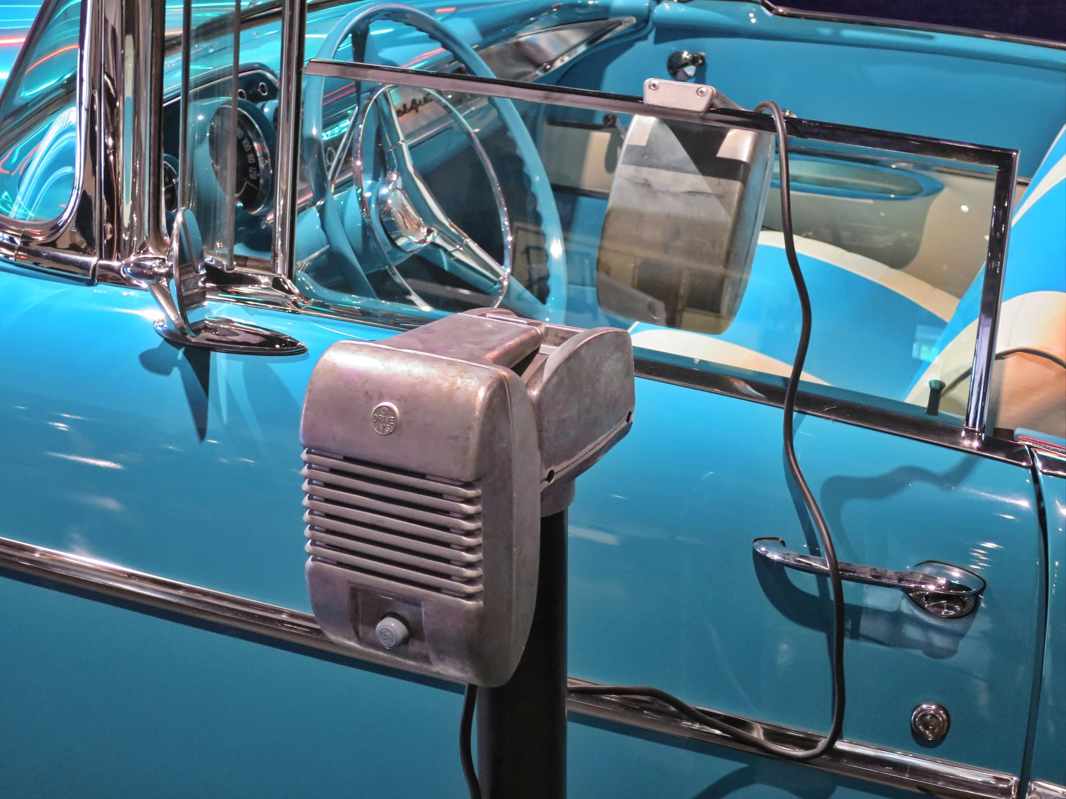 Rebuilding Classic Driveintheater Speakers With the Help of Fusion 360 17 Steps (with