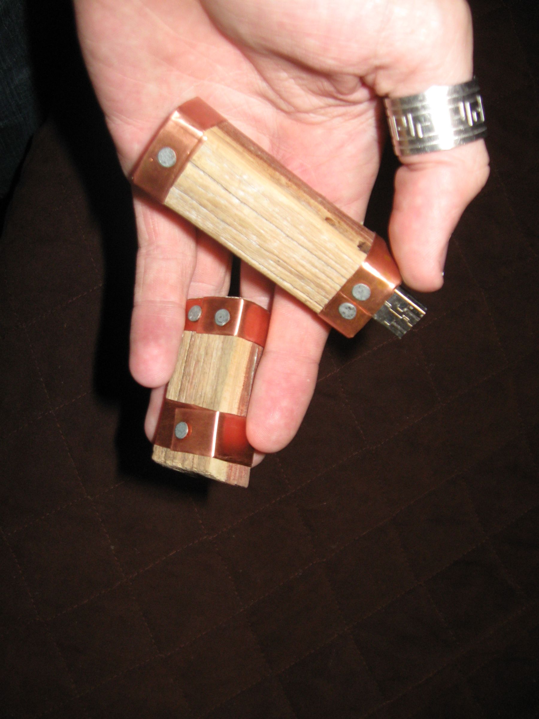 Steampunkish Flashdrive