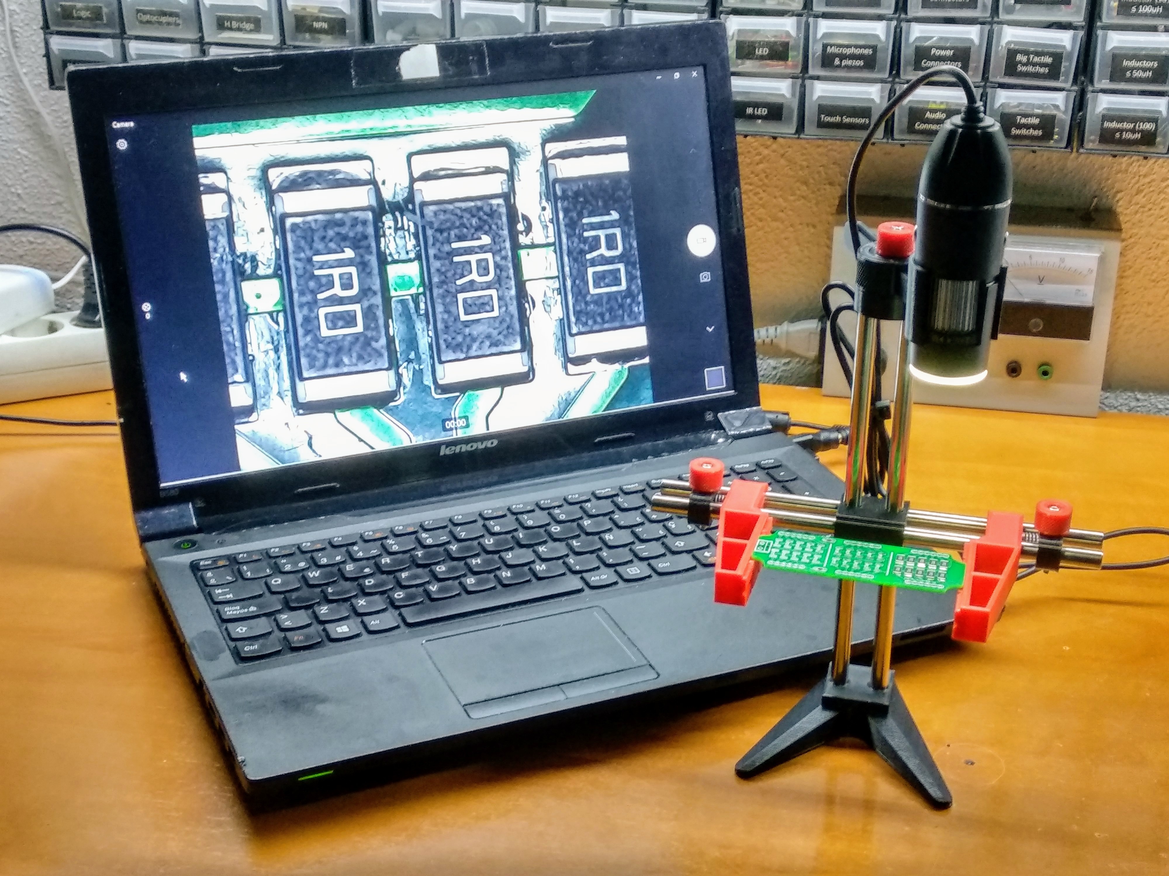裁断済フリーハンドのII級密洞CR充填 3D printer technique 3D Printed SMD Soldering Vice : 7 Steps (with Pictures