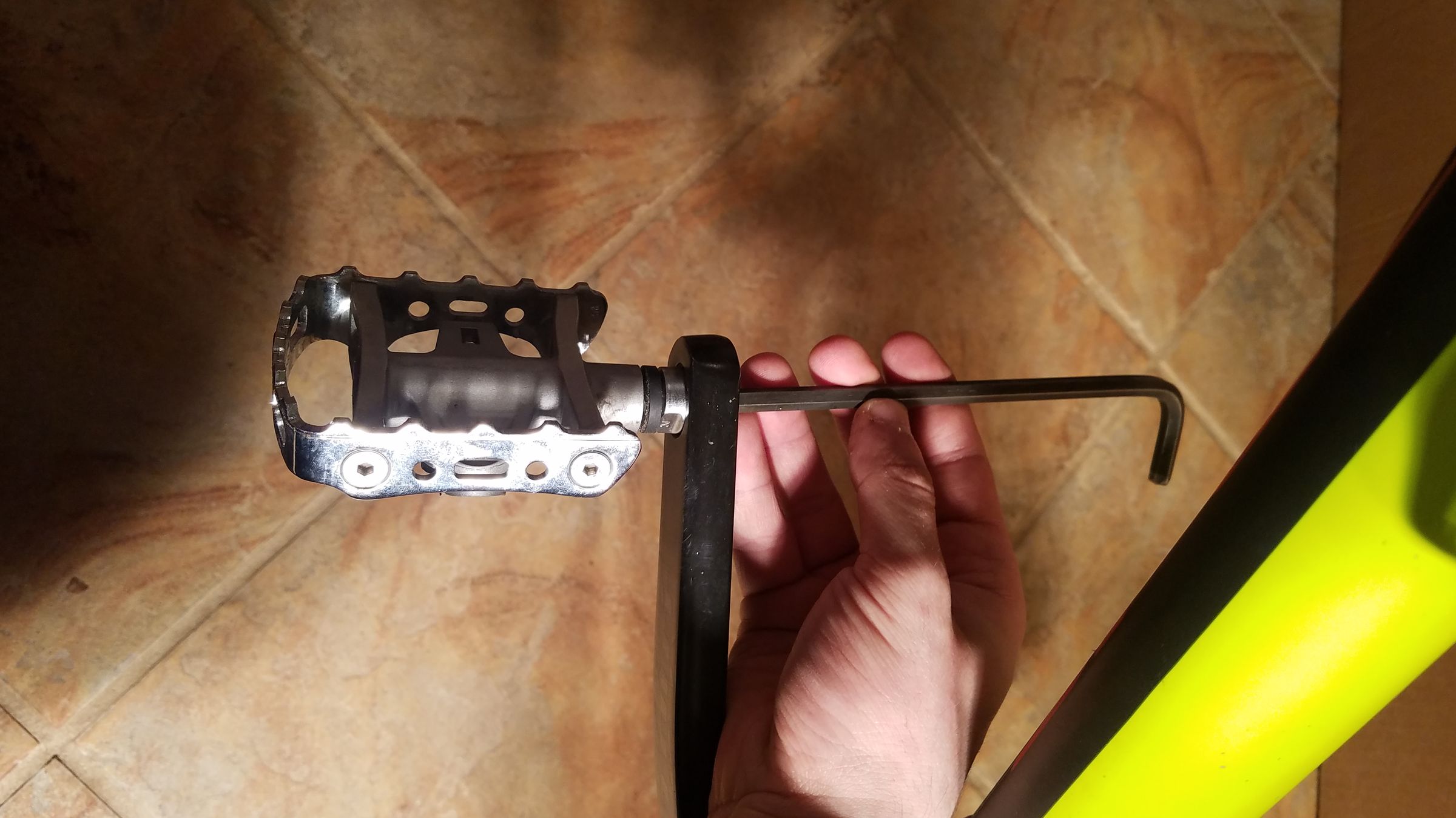 How to Easily Remove Bike Pedals 4 Steps Instructables