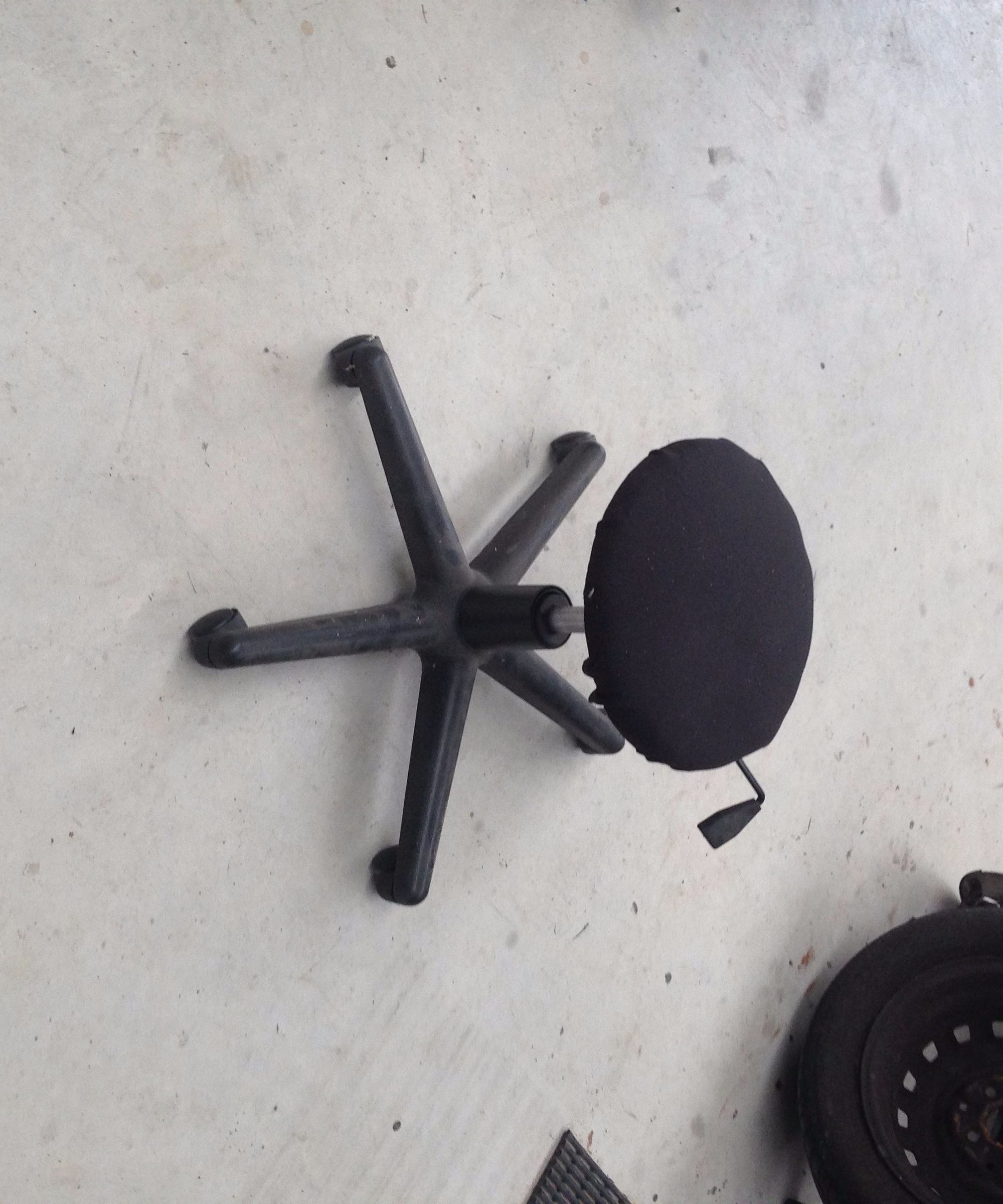 DIY Garage Stool