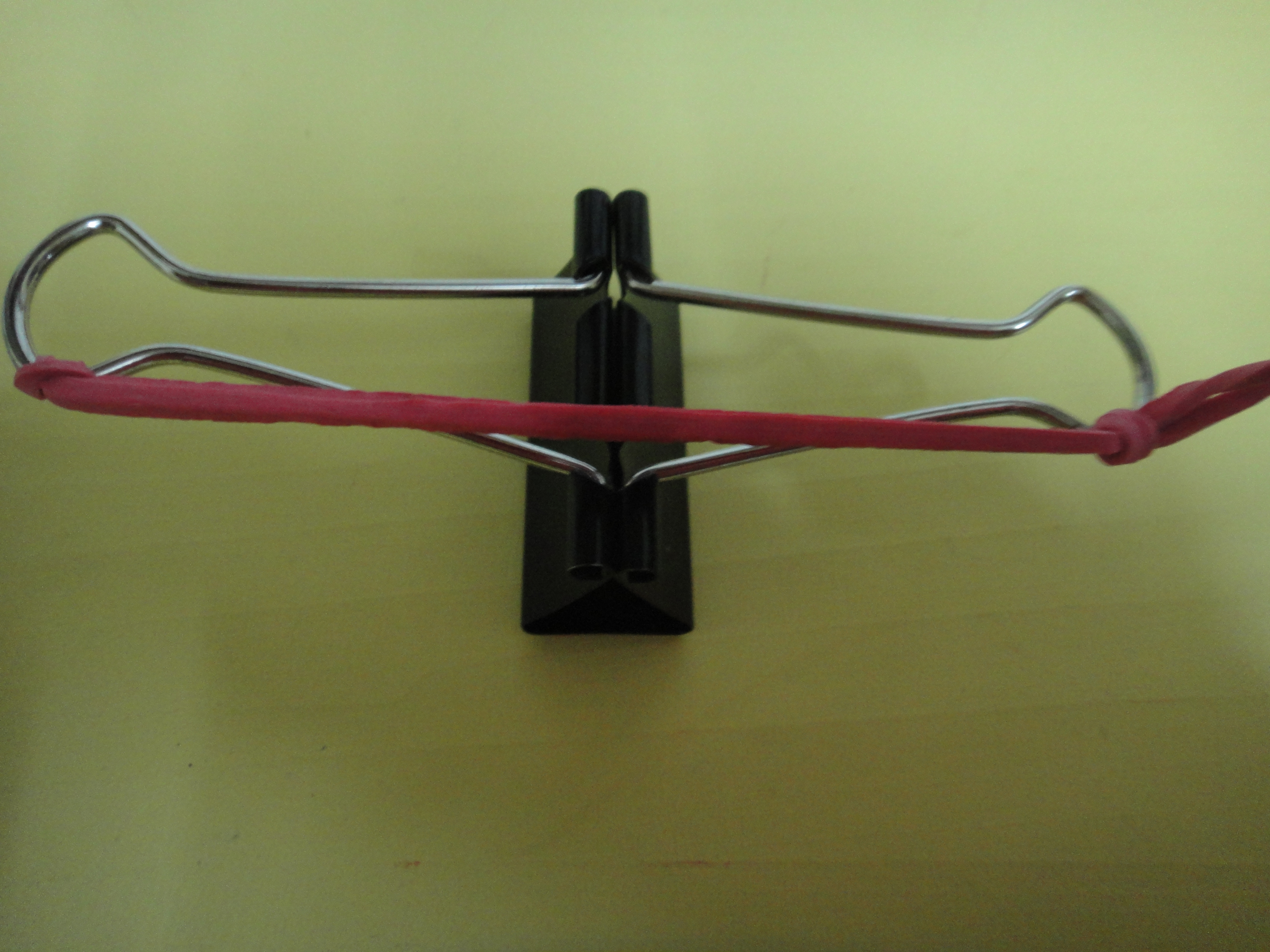 The 30 Second Anywhere Clip on Projectile Launcher