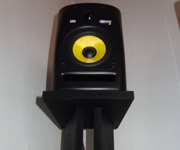 DIY- Make Your Own Stands for Studio Monitors Speakers