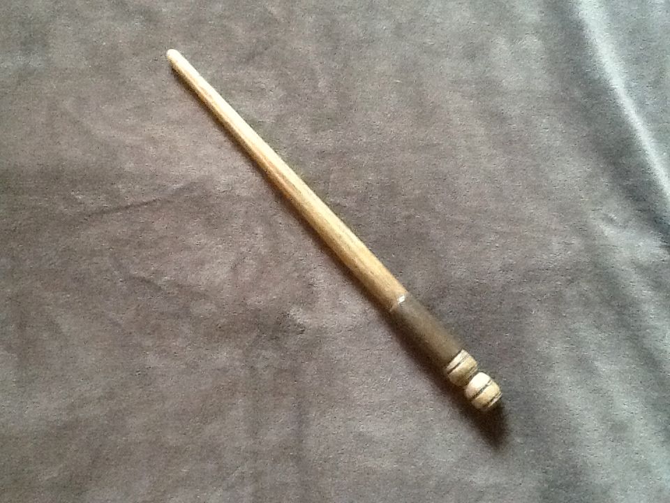 4 Ways to Make a Harry Potter Wand