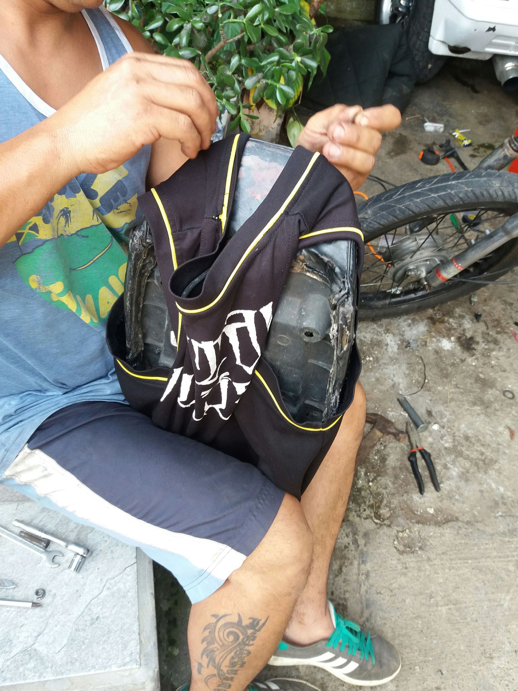 How to Repair Your Motorcycle Seat 3 Steps Instructables