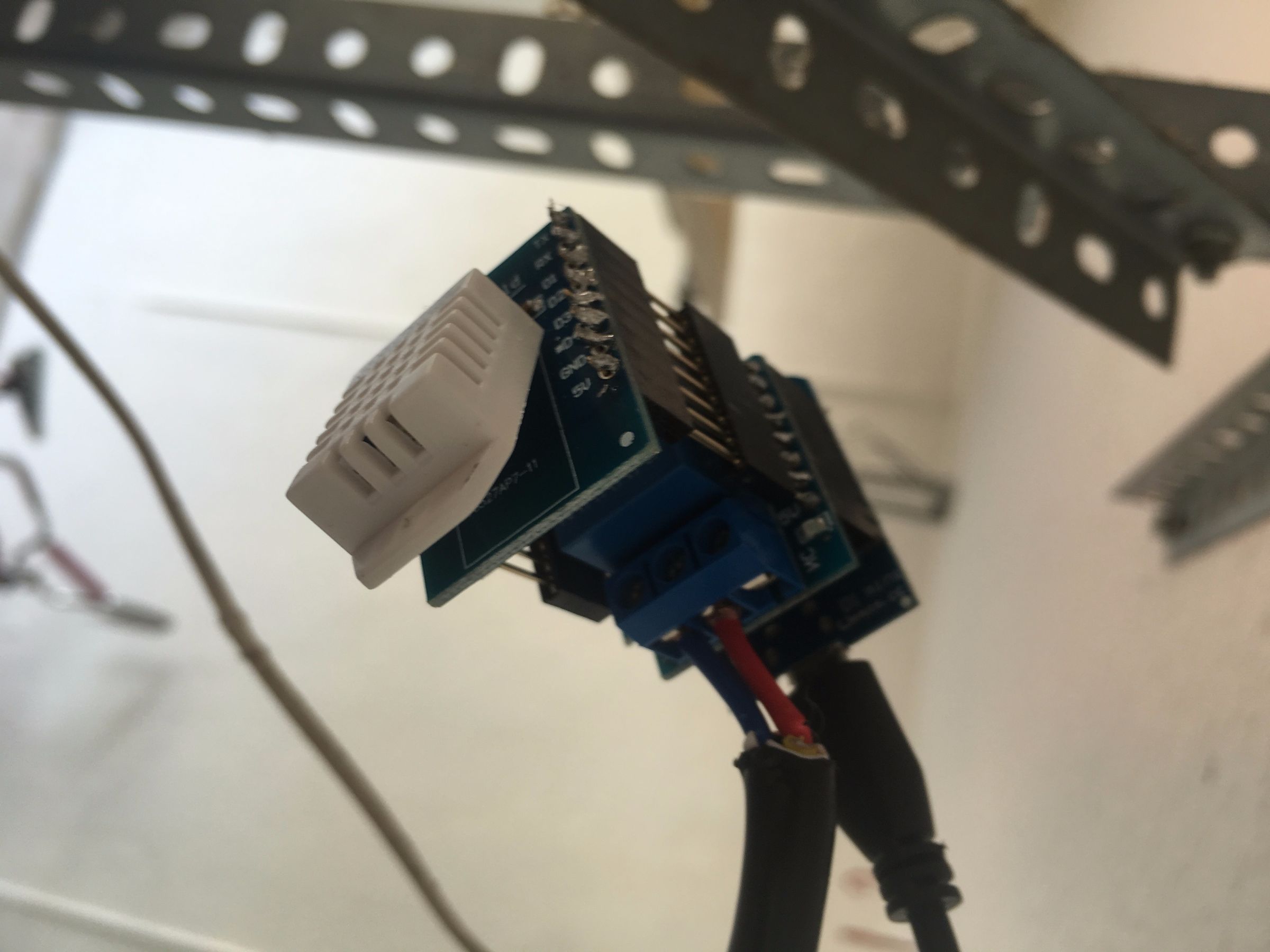 ESP8266 Garage Door Opener With Temperature/Humidity 3 Steps Instructables